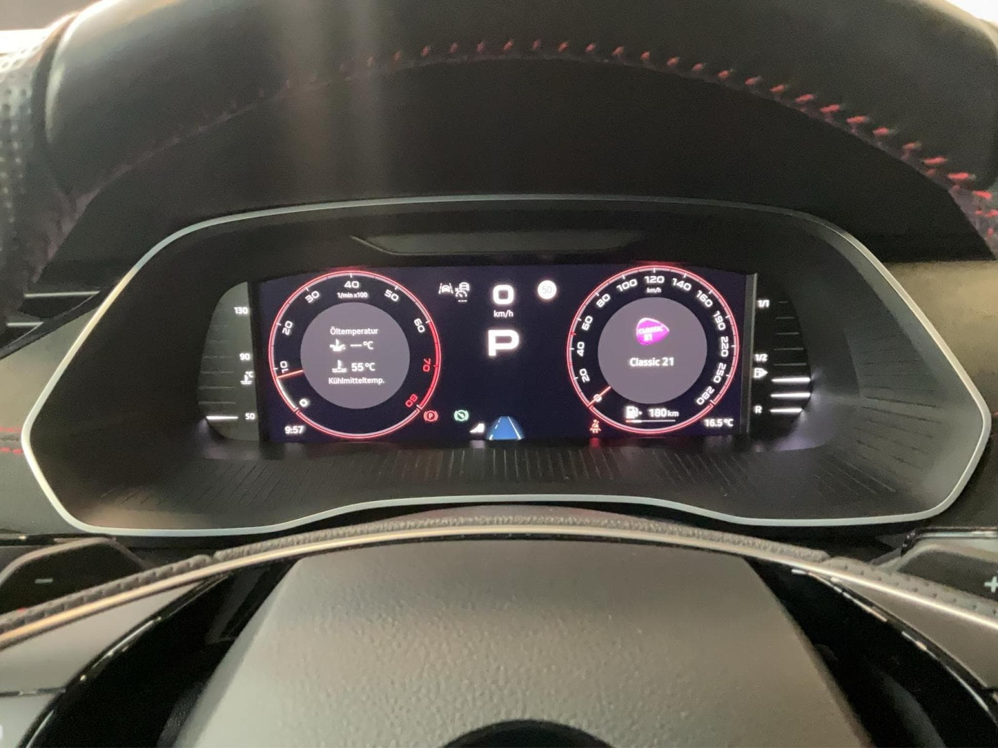 Skoda Octavia RS+DSG+LED+NAVI+Design-Sueda (2024) - Foto 11