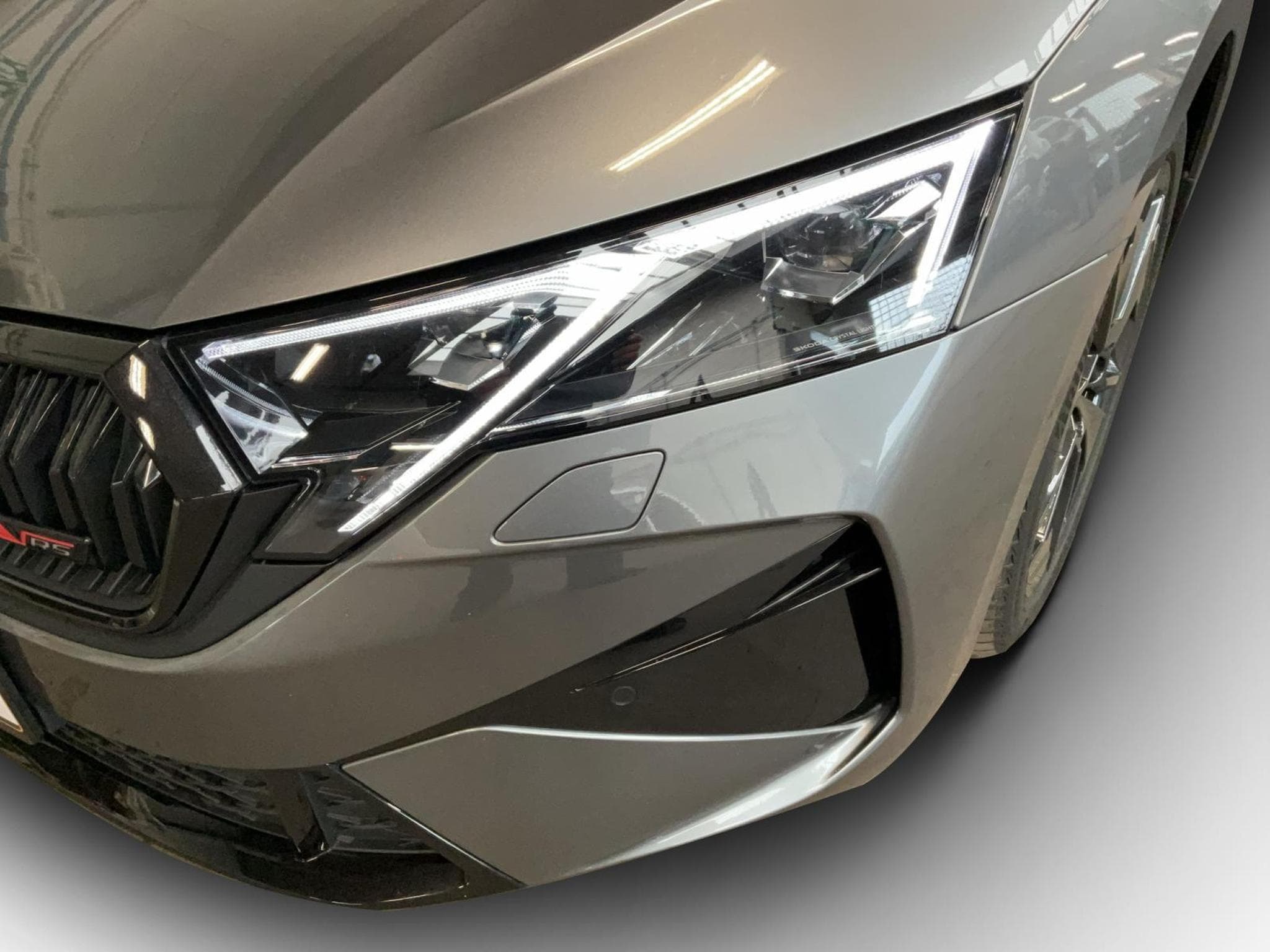 Skoda Octavia RS+DSG+LED+NAVI+Design-Sueda (2024) - Foto 17