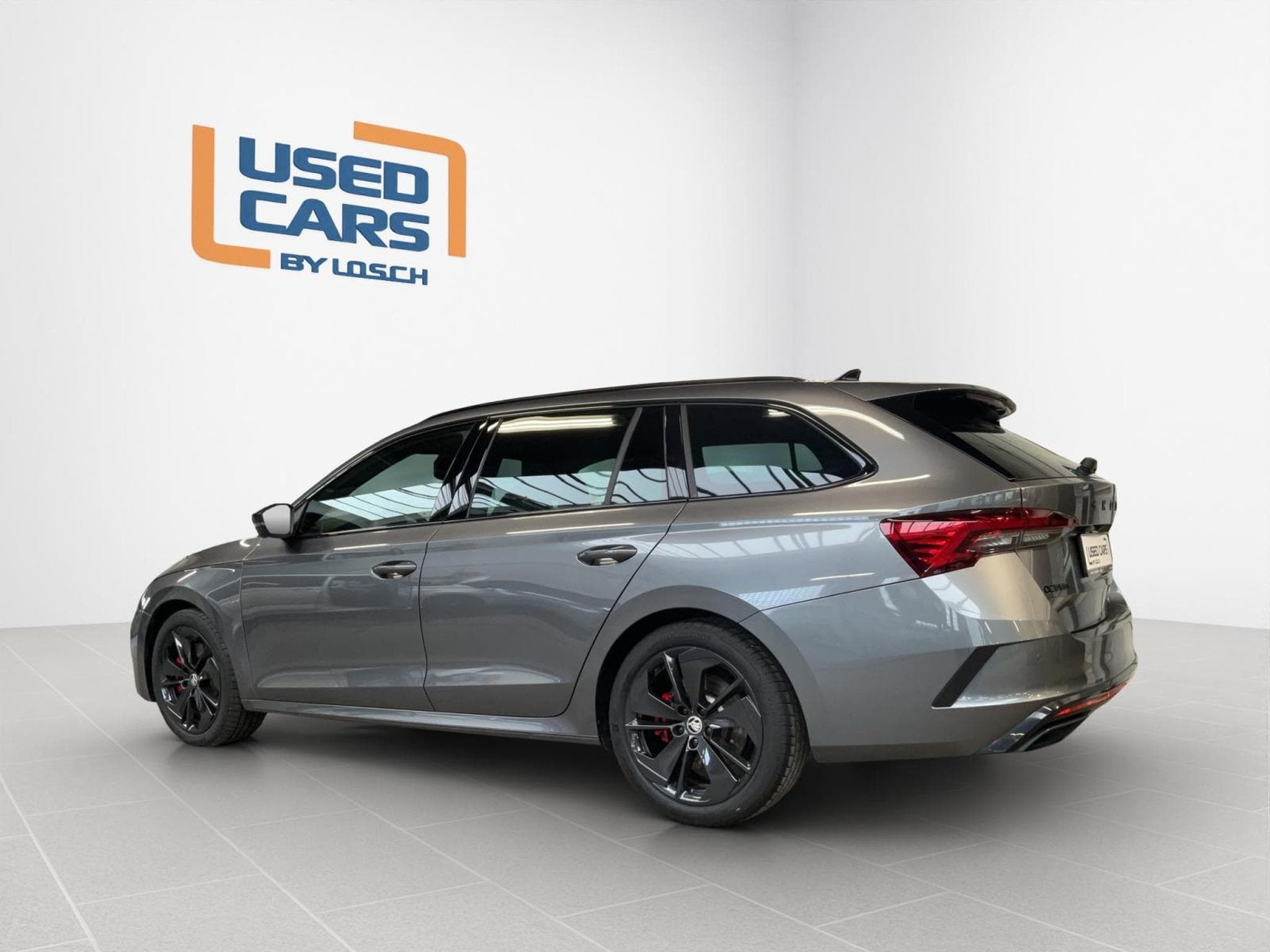 Skoda Octavia RS+DSG+LED+NAVI+Design-Sueda (2024) - Foto 5