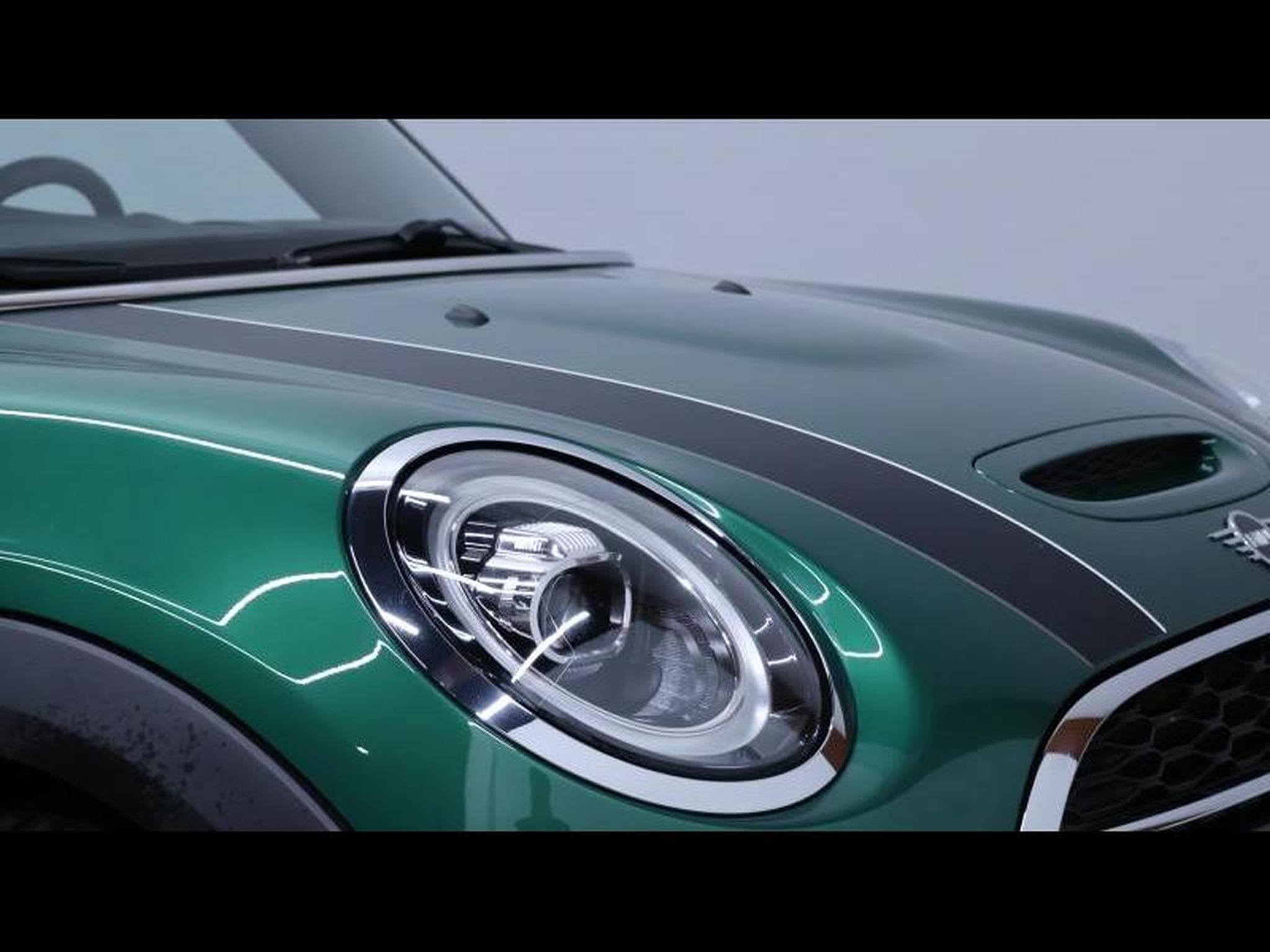 MINI Cooper hatch 60years Edition Steptronic DCT 7 (2020) - Photo 8