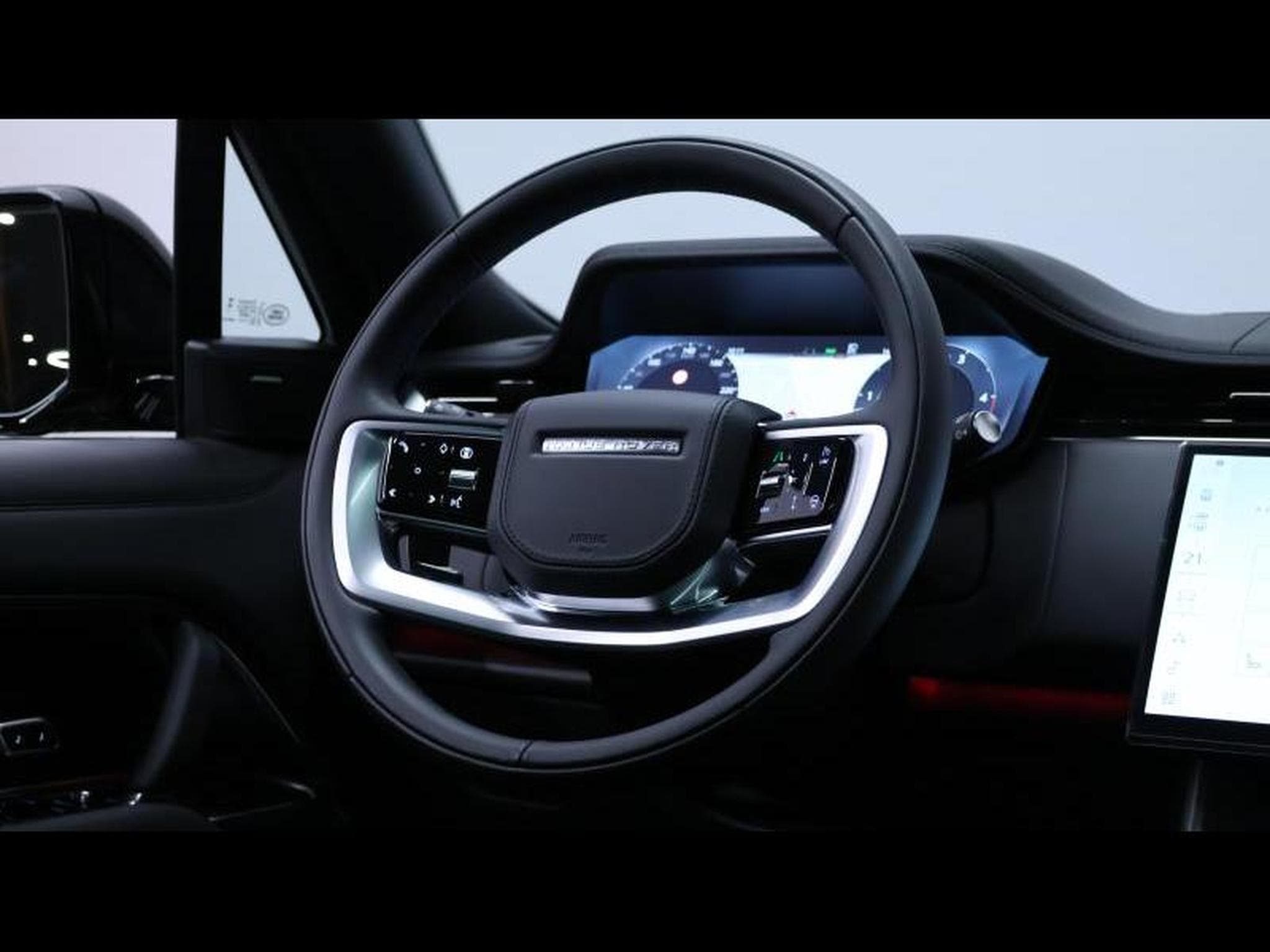 Land-Rover Range Rover SWB D300 SE AWD Auto (2026) - Photo 16