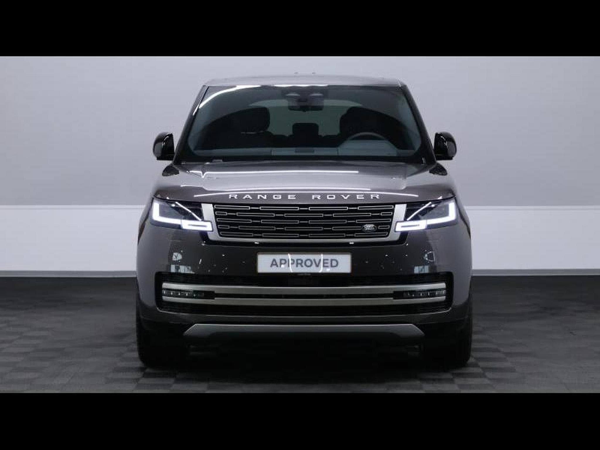 Land-Rover Range Rover SWB D300 SE AWD Auto (2026) - Photo 2