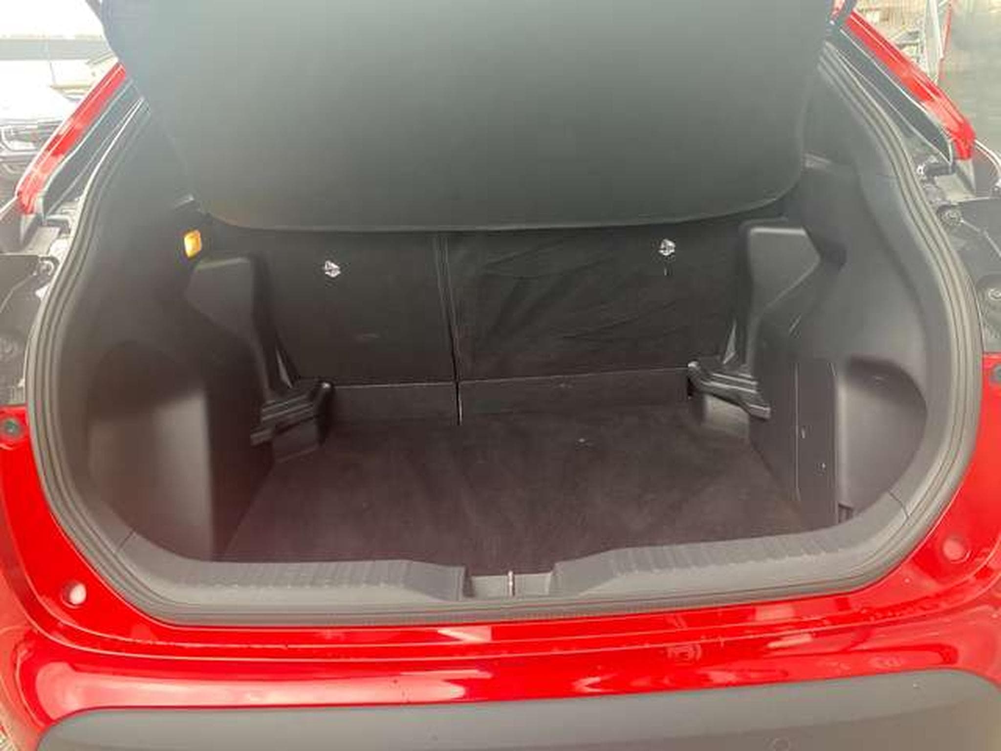 Toyota Yaris Cross Dynamic - JUSQU'A 48 MOIS DE GARANTIE (2022) - Photo 15