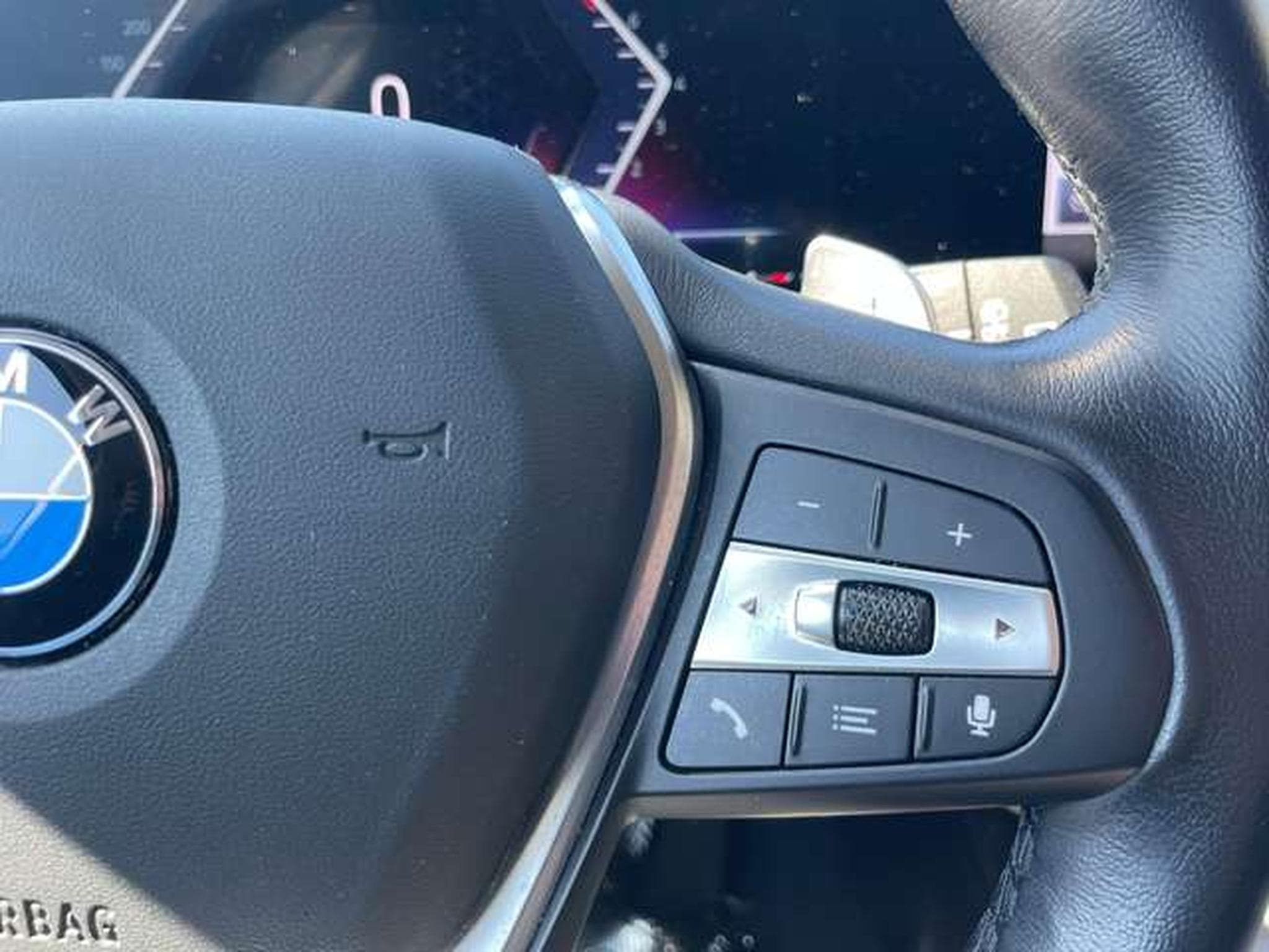 BMW 318 318i Touring Auto/sport-GARANTIE JUSQU'A 48 MOIS (2024) - Photo 16