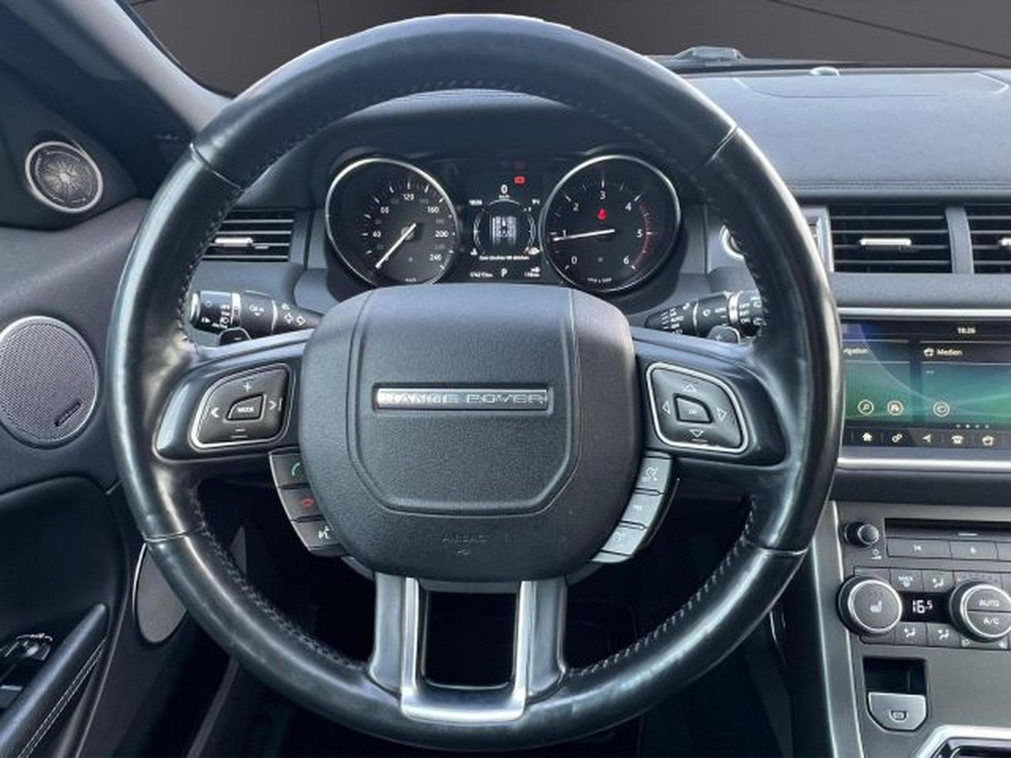 Land-Rover Range Rover Evoque Evoque AUTOMATIK,KLIMA,NAVI,PDC,360CAM,BT,PANO (2018) - Foto 10