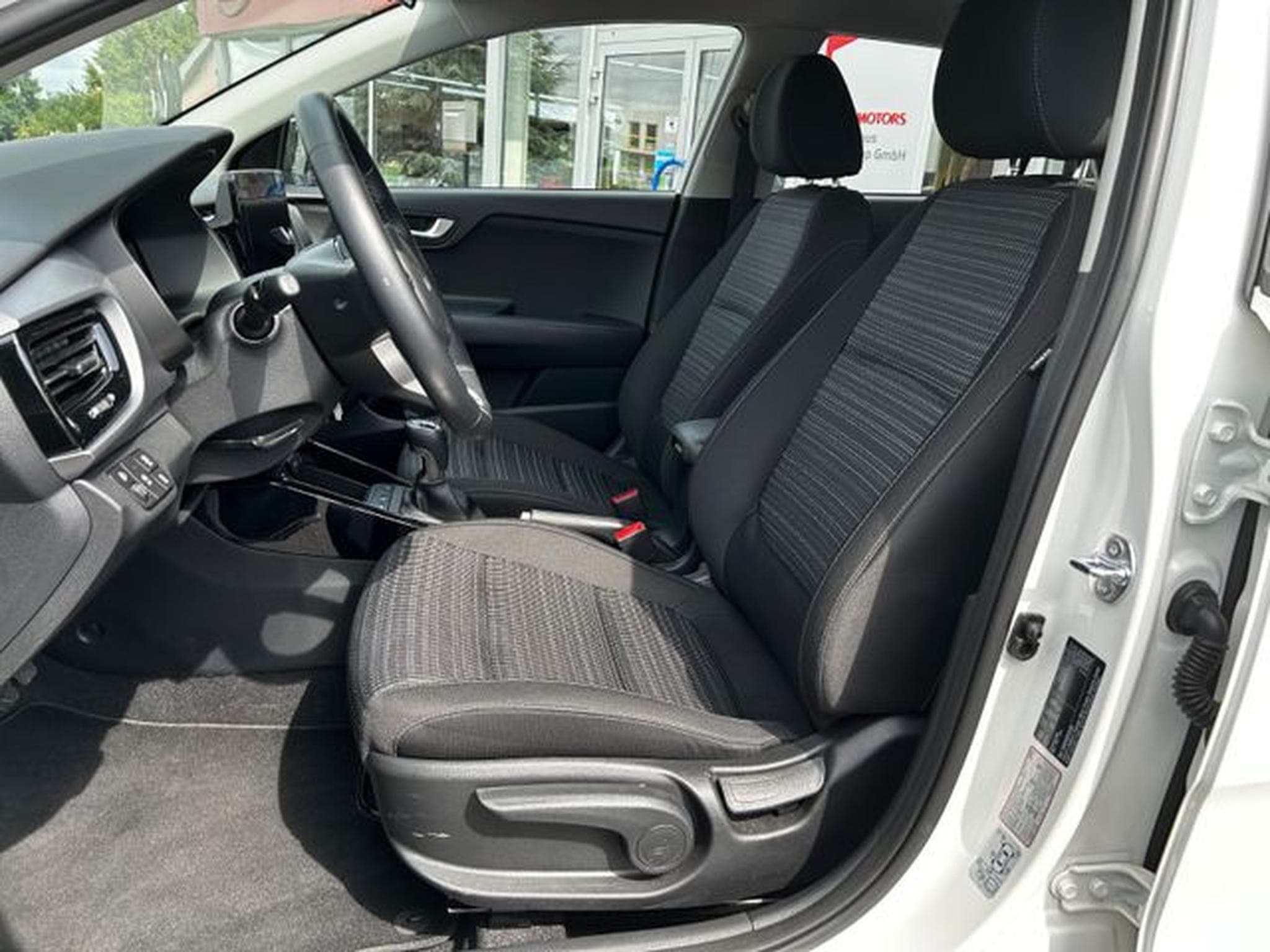 Kia Stonic Stonic 1,0T-GDI Vision Navi Kamera (2025) - Foto 11