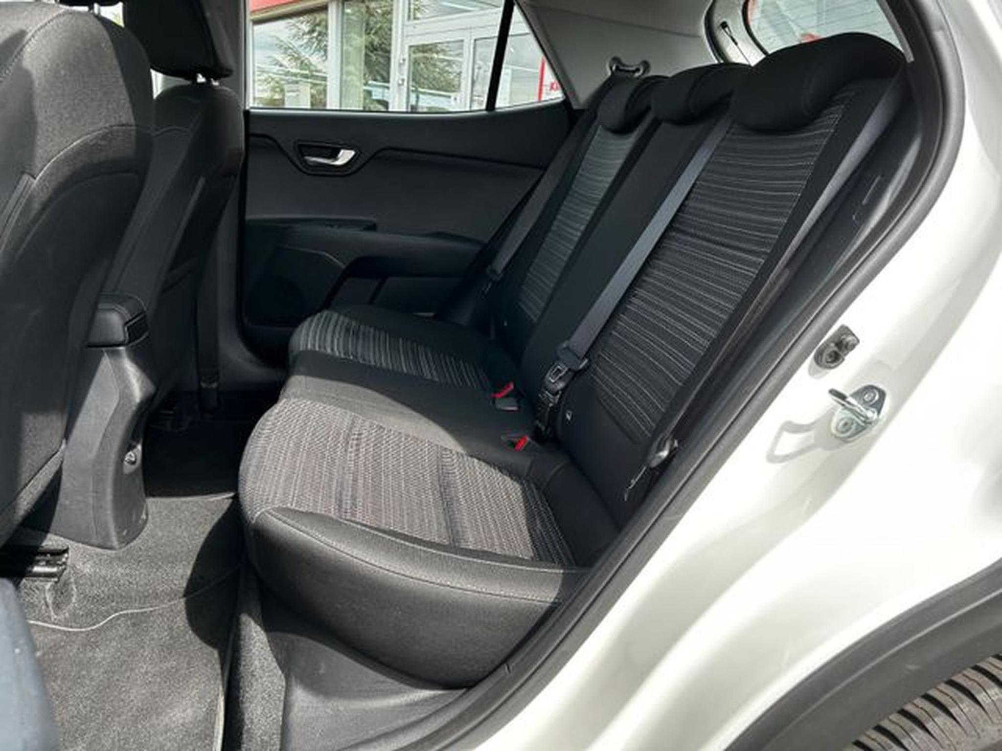 Kia Stonic Stonic 1,0T-GDI Vision Navi Kamera (2025) - Foto 12