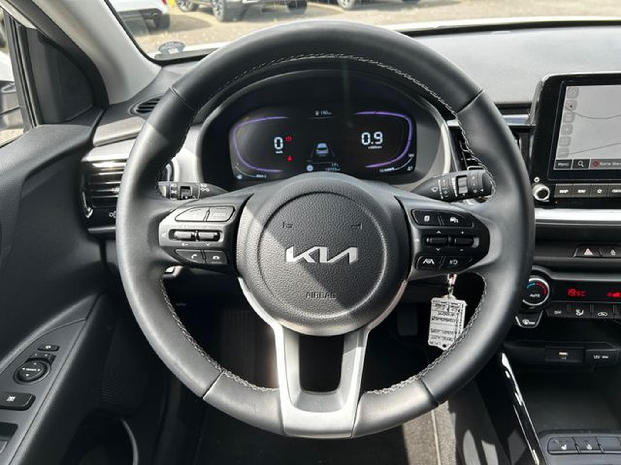 Kia Stonic Stonic 1,0T-GDI Vision Navi Kamera (2025) - Foto 14