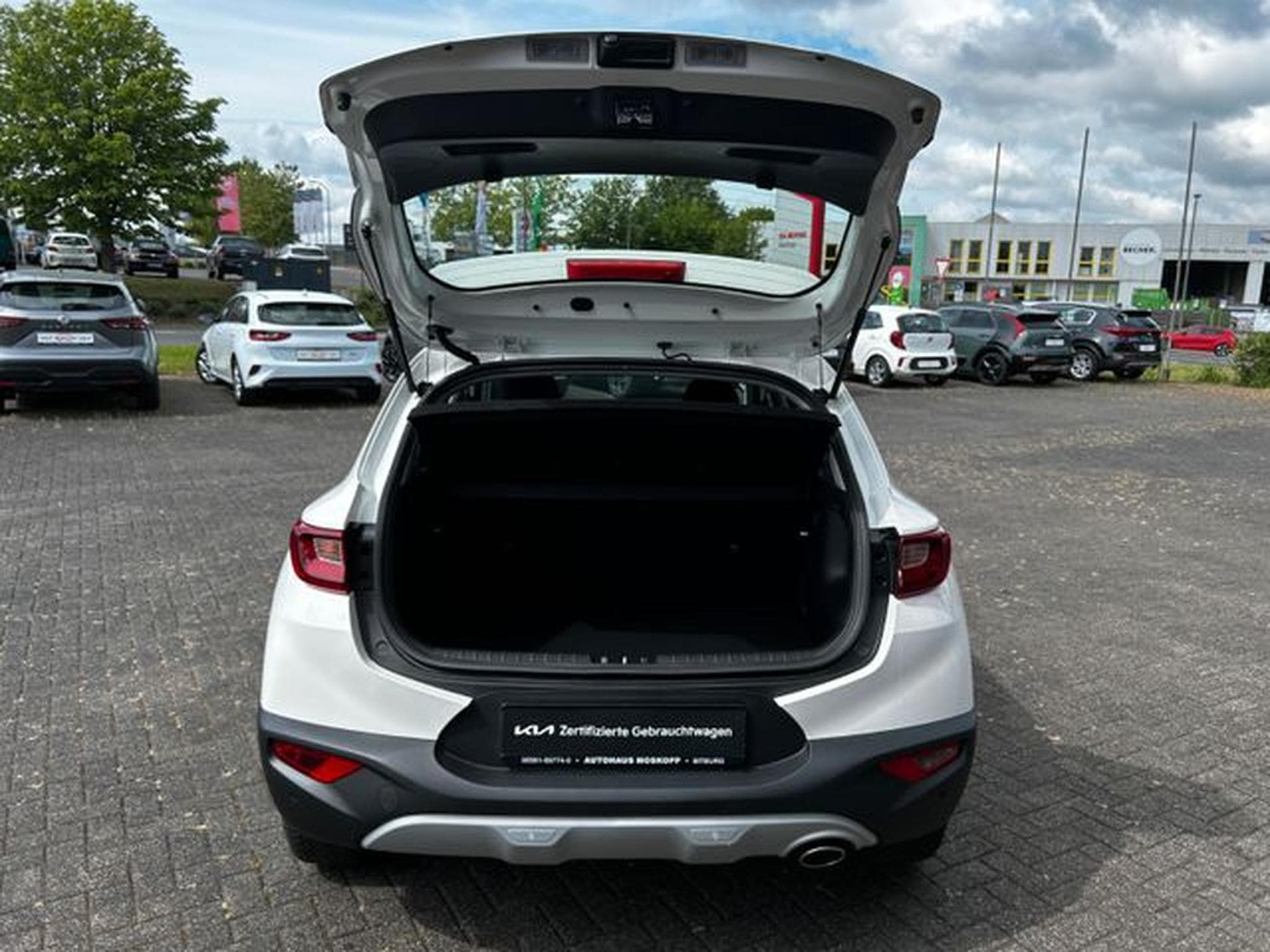 Kia Stonic Stonic 1,0T-GDI Vision Navi Kamera (2025) - Foto 7