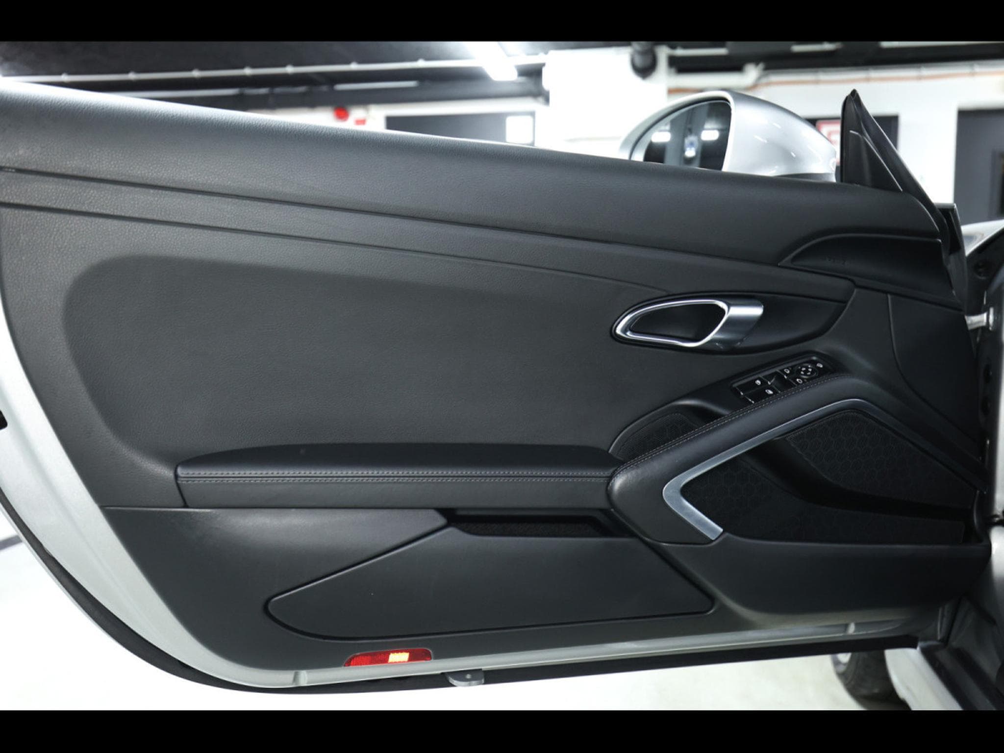 Porsche Boxster 718 2.0 PDK – GT-SILVER - PPF (2019) - Photo 8