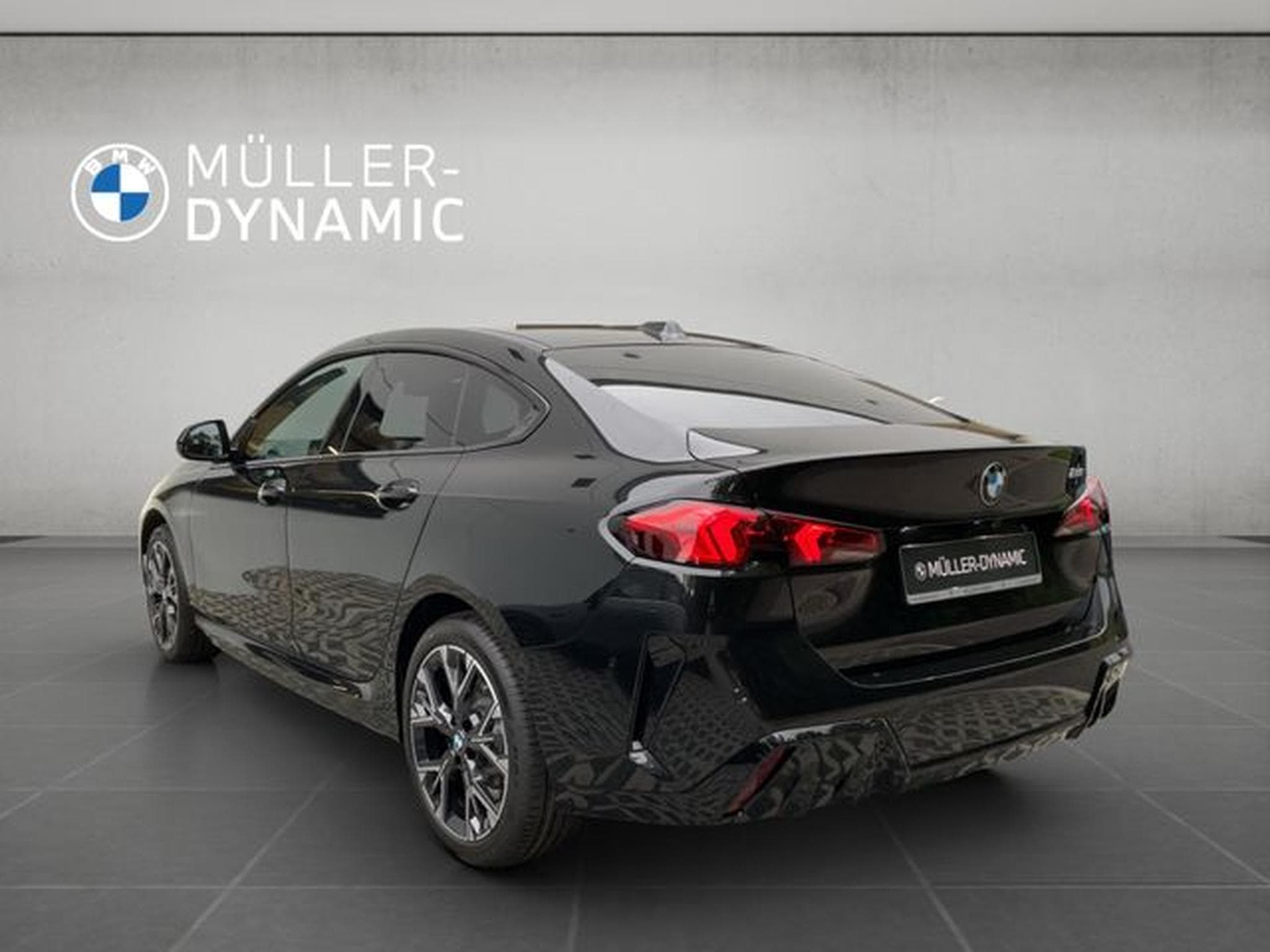 BMW 220 220 GRAN COUPÈ M SPORT DESIGN PARKING DRIVING AS (2025) - Foto 4