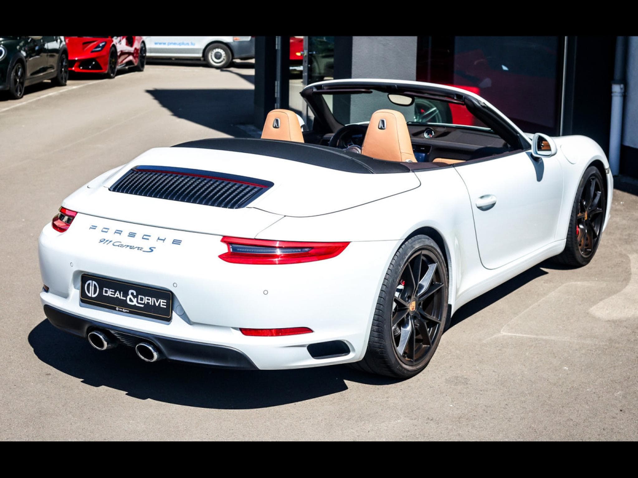 Porsche 911 .2 911 CARRERA S CABRIOLET PDK – WHITE (2016) - Photo 7