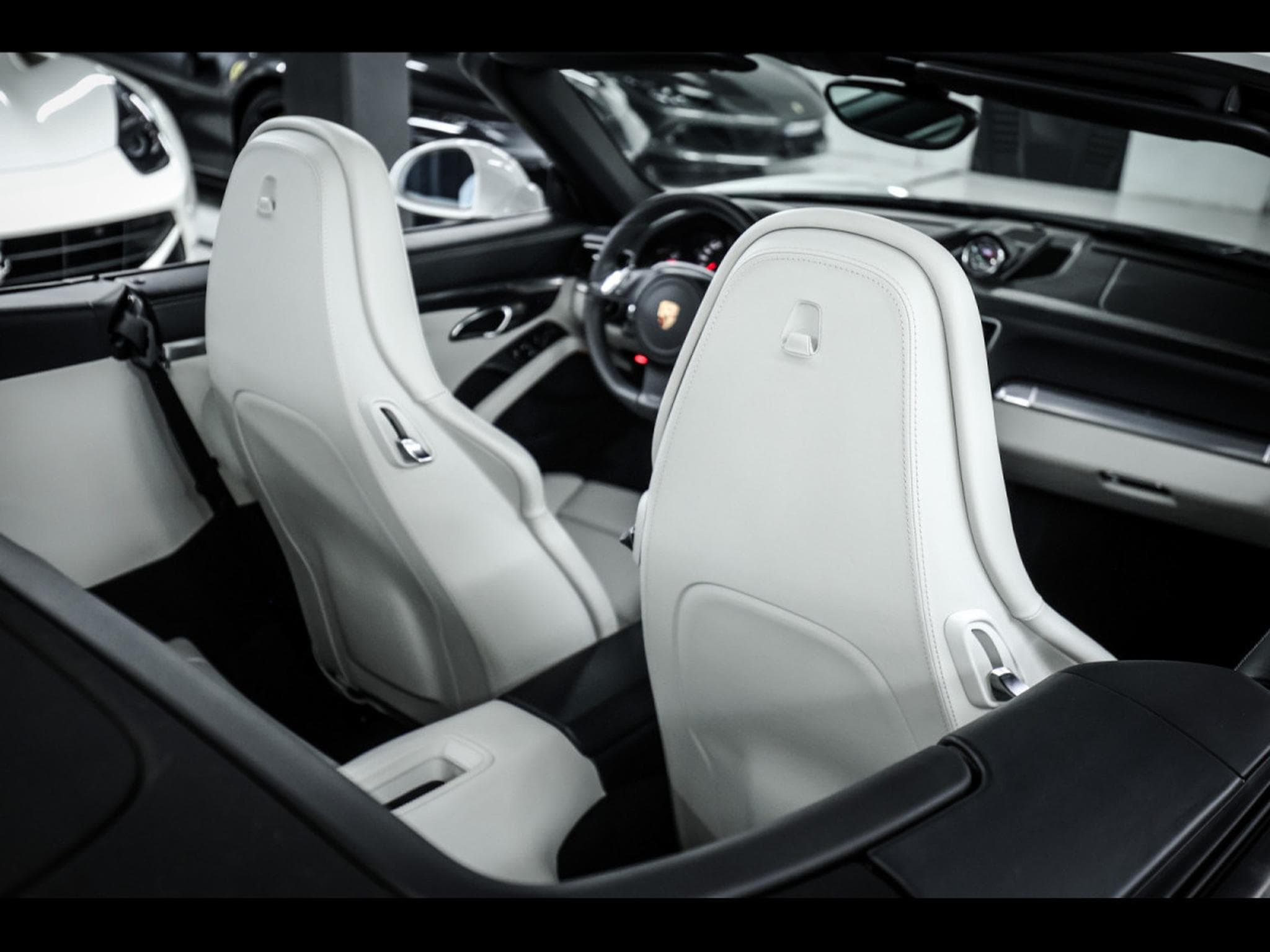 Porsche 911 991.1 CARRERA 4S CABRIOLET PDK (2014) - Photo 20