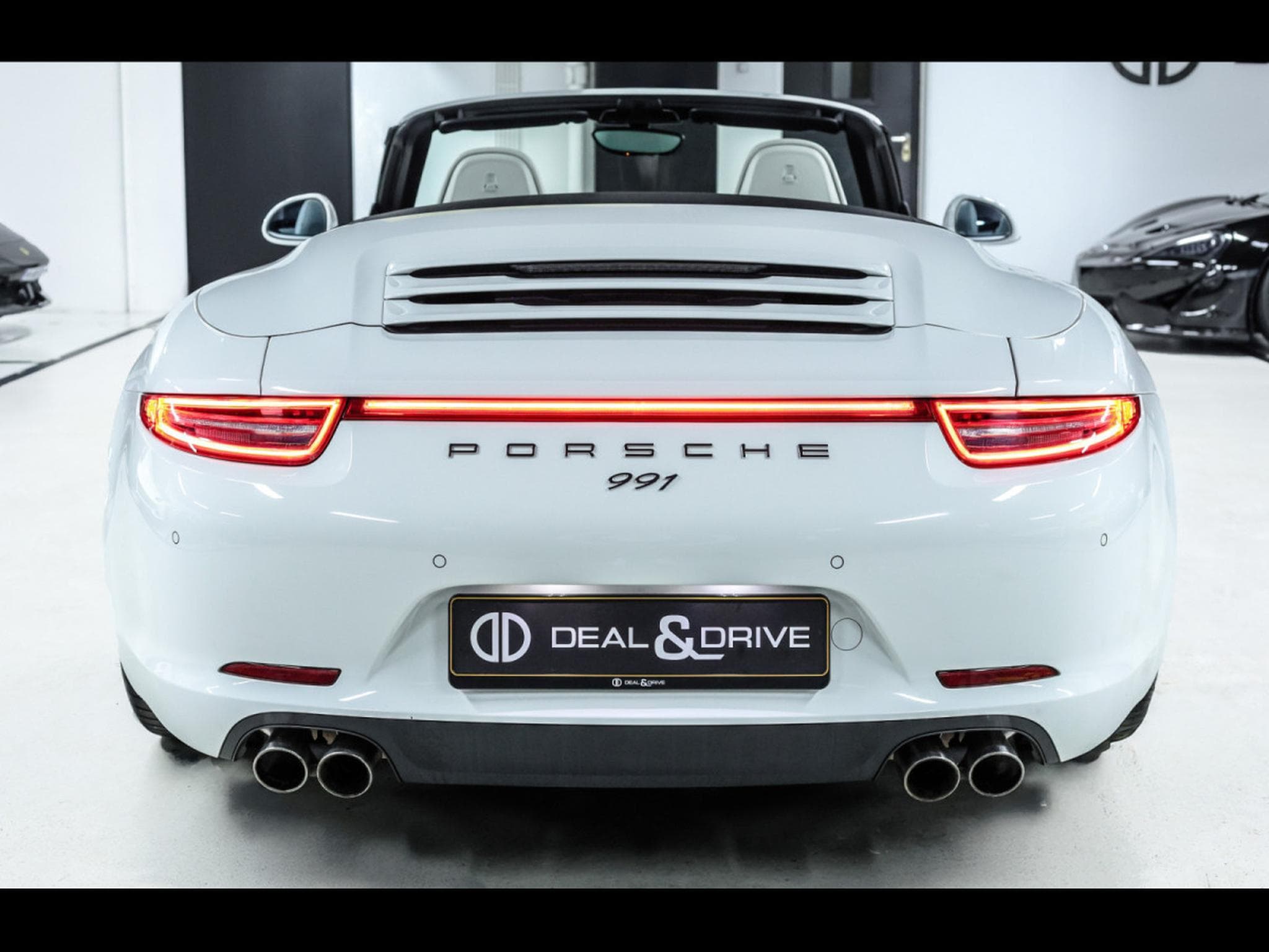Porsche 911 991.1 CARRERA 4S CABRIOLET PDK (2014) - Photo 4