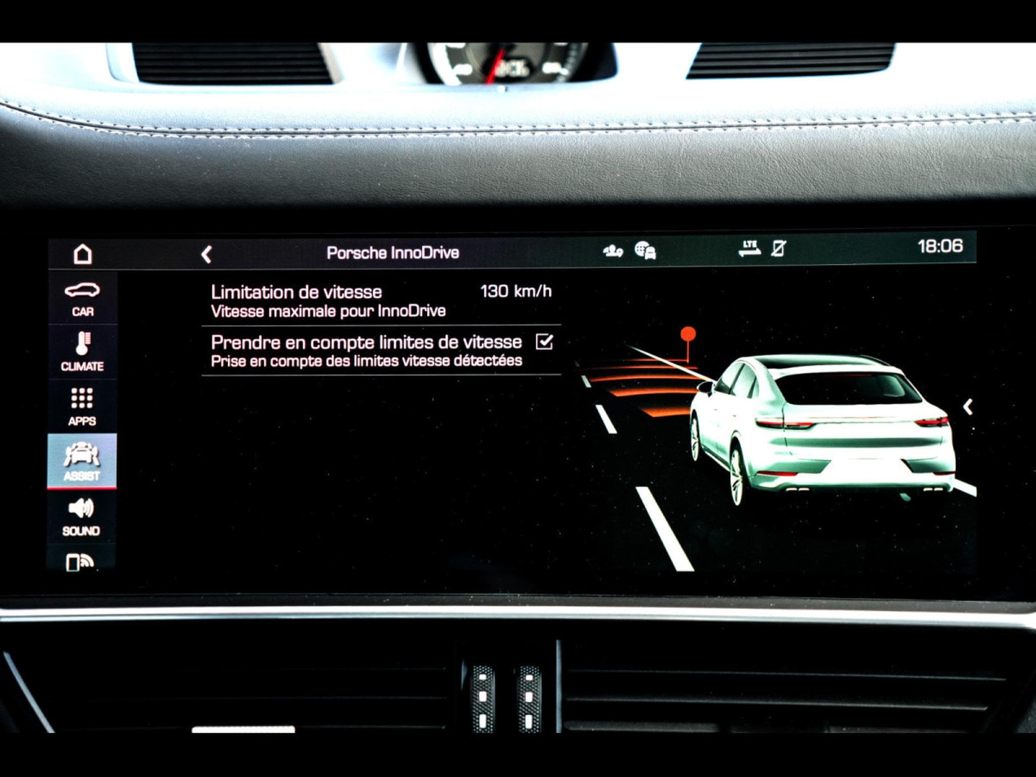 Porsche Cayenne TURBO COUPE TIPTRONIC – MOONLIGHT BLUE (2020) - Photo 22