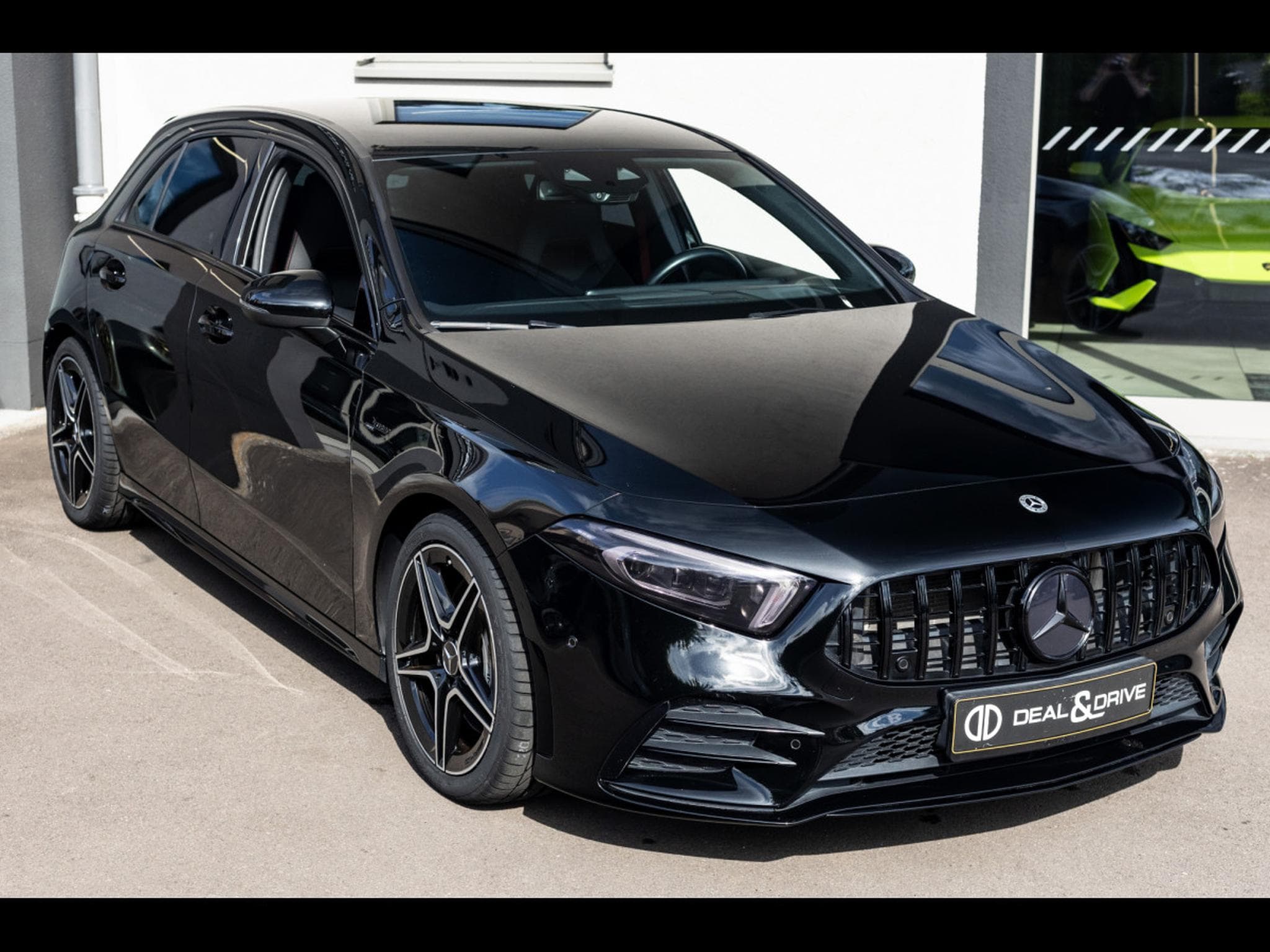 Mercedes A 35 AMG 4M+°KOSMOS BLACK (2021) - Photo 6