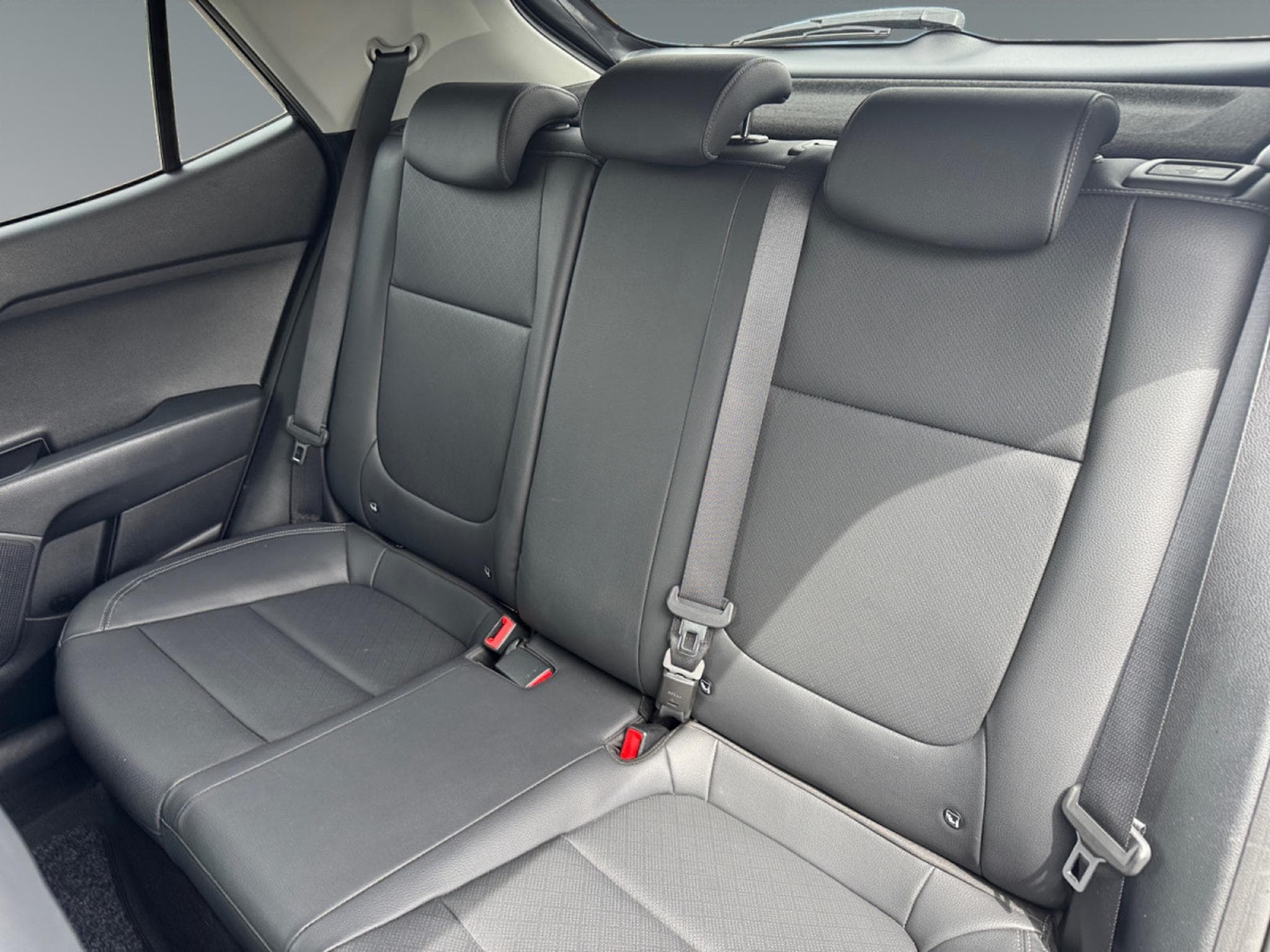 Kia Stonic Sense 1.0T ISG (2017) - Photo 16