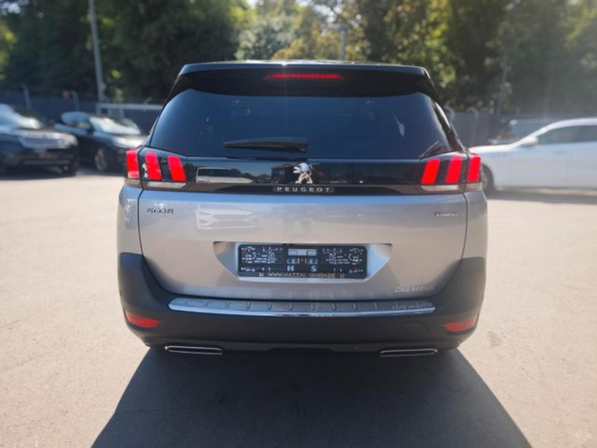 Peugeot 5008 5008 GT-LINE*AUT.*7.SITZER*AHK*ACC*PANORAMA* (2018) - Photo 7