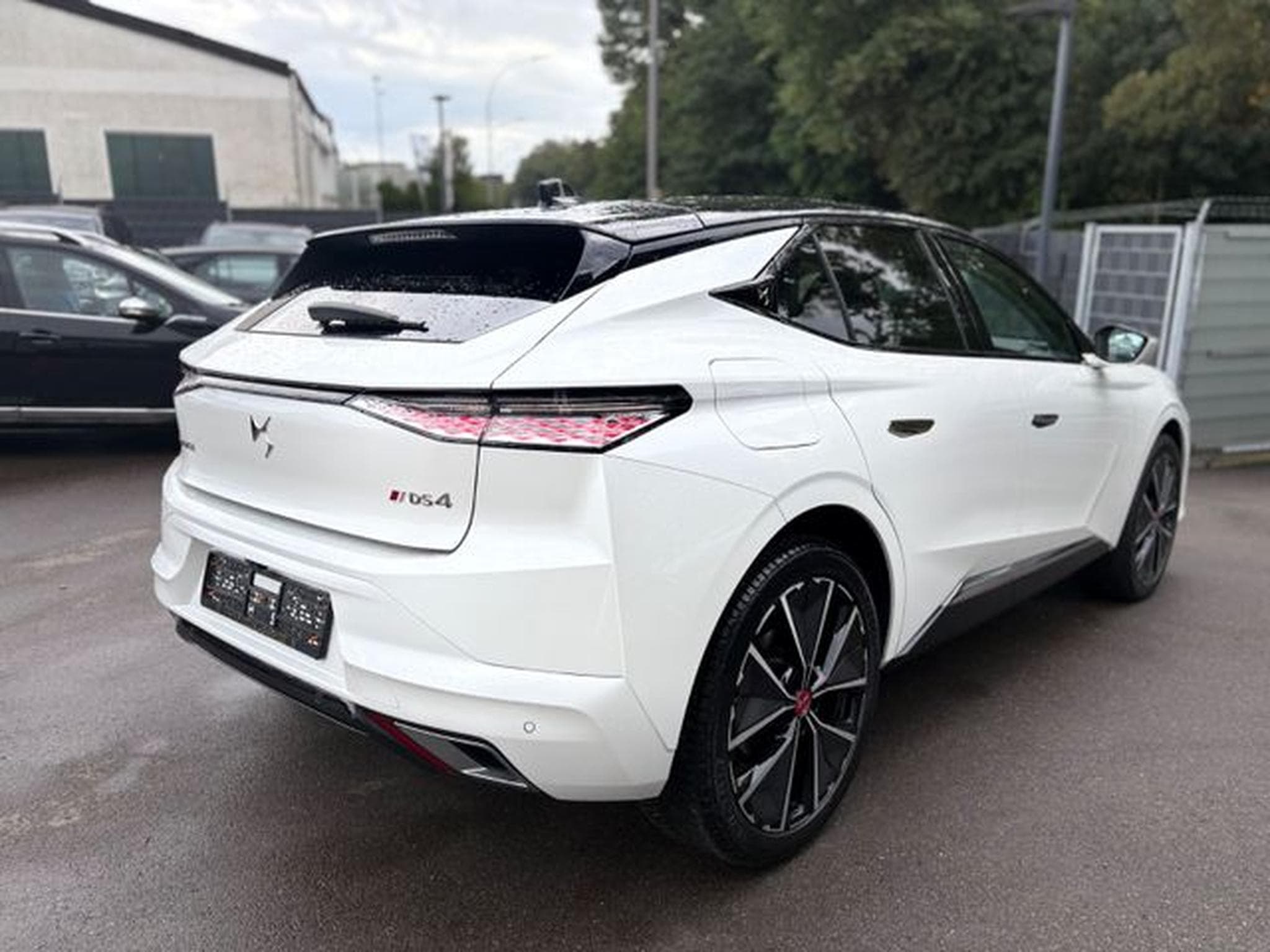 DS Automobiles DS4 DS4  PERFORMANCE LINE*ALCANTARA*LED*PANORAMA* (2022) - Photo 6
