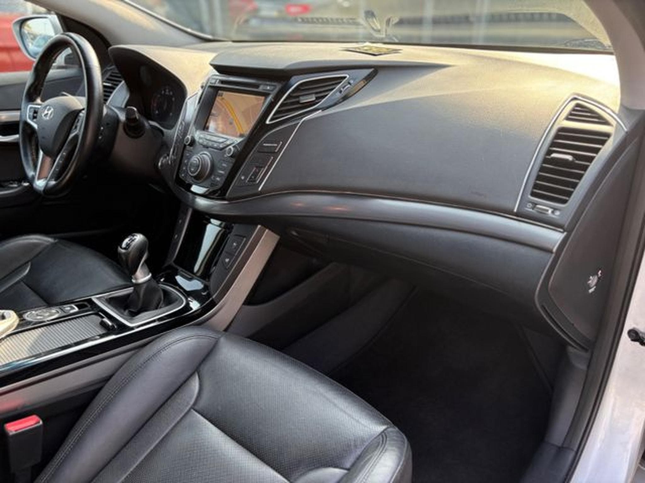Hyundai i40 i40 EXECUTIVE*PANORAMA*VOLL-LEDER*BI-XENON*TOP (2014) - Photo 15