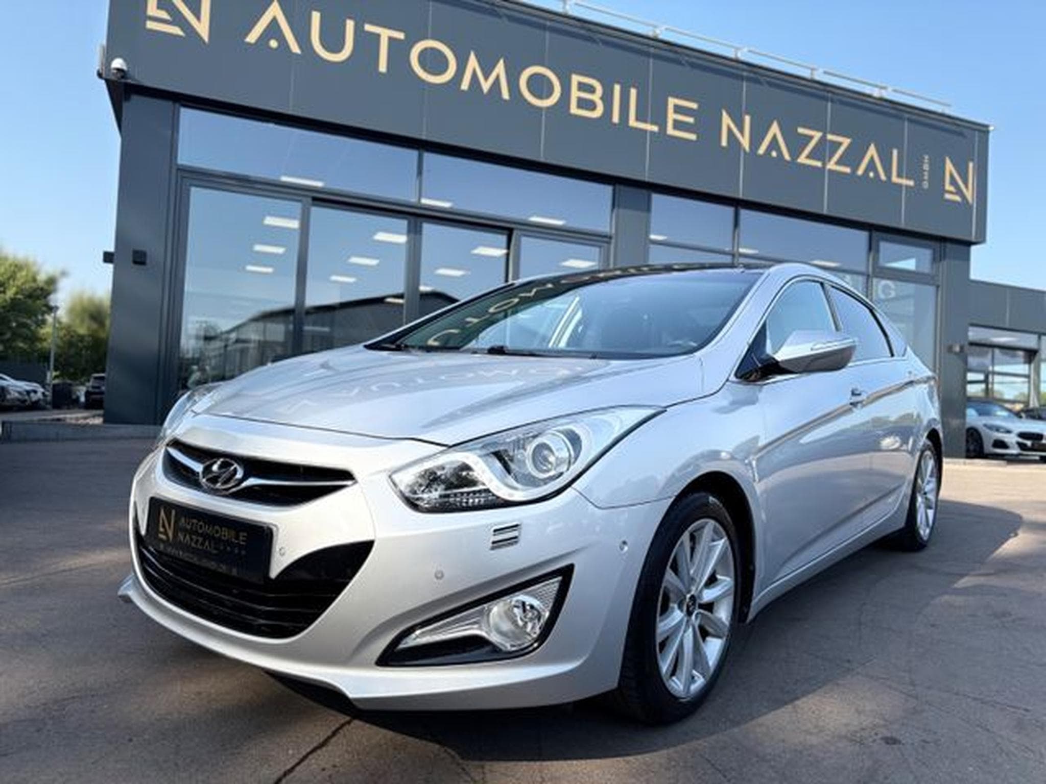 Hyundai i40 i40 EXECUTIVE*PANORAMA*VOLL-LEDER*BI-XENON*TOP (2014) - Photo 2