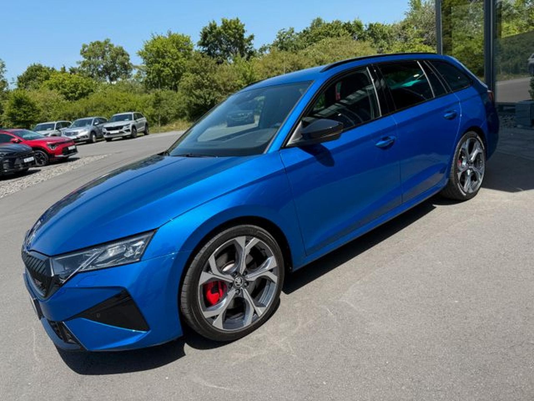 Skoda Octavia Octavia Kombi 2.0TSI RS 19"Leder Canton Facelift (2025) - Photo 1