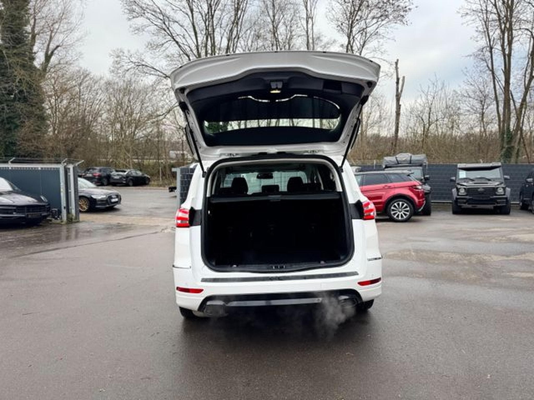 Ford S-Max S-MAX VIGNALE*AUT.*VOLL-LED*KAMERA*PANORAMA*SONY (2017) - Photo 9