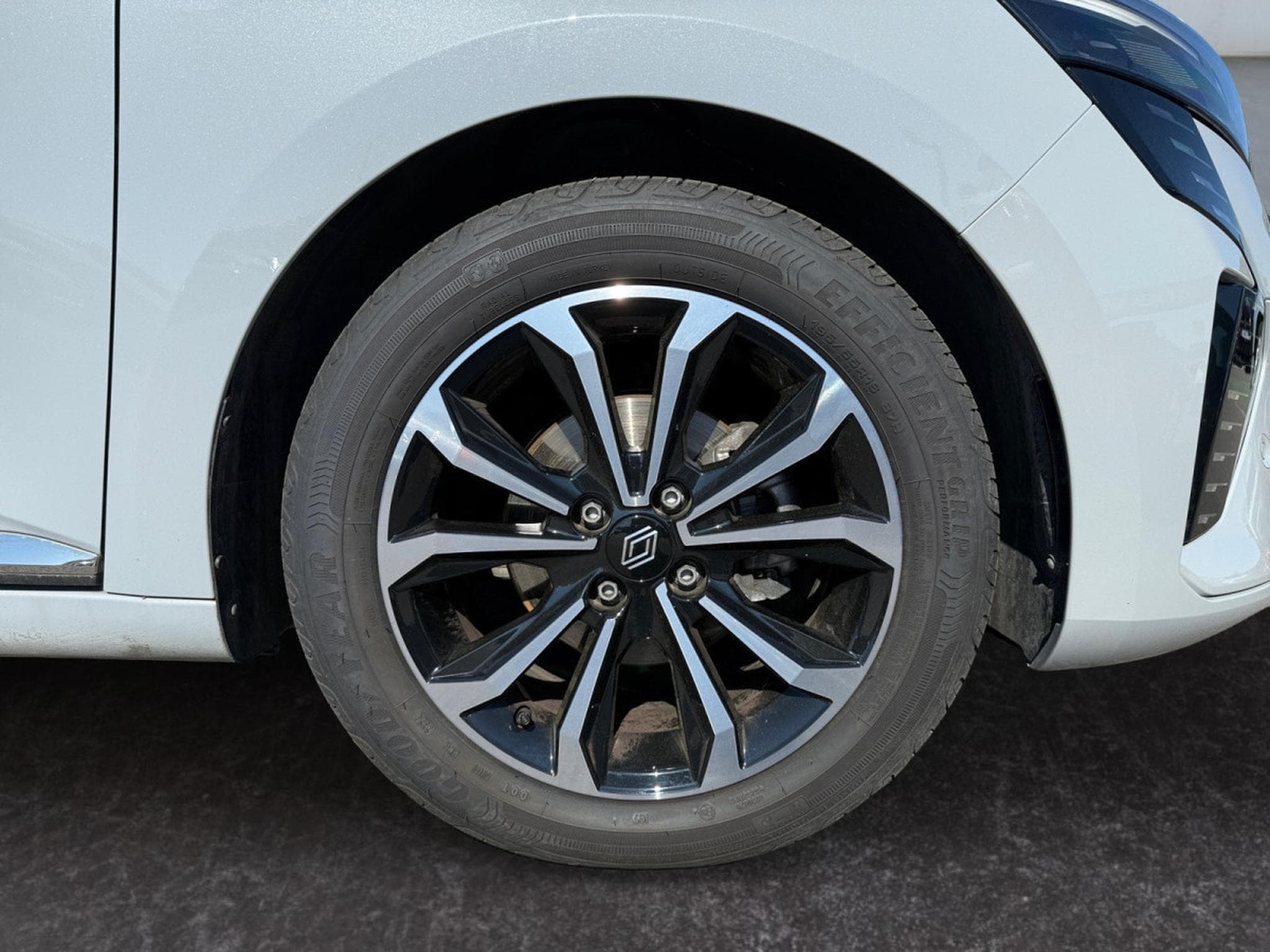 Renault Clio 1.0 Tce Techno (2025) - Photo 11