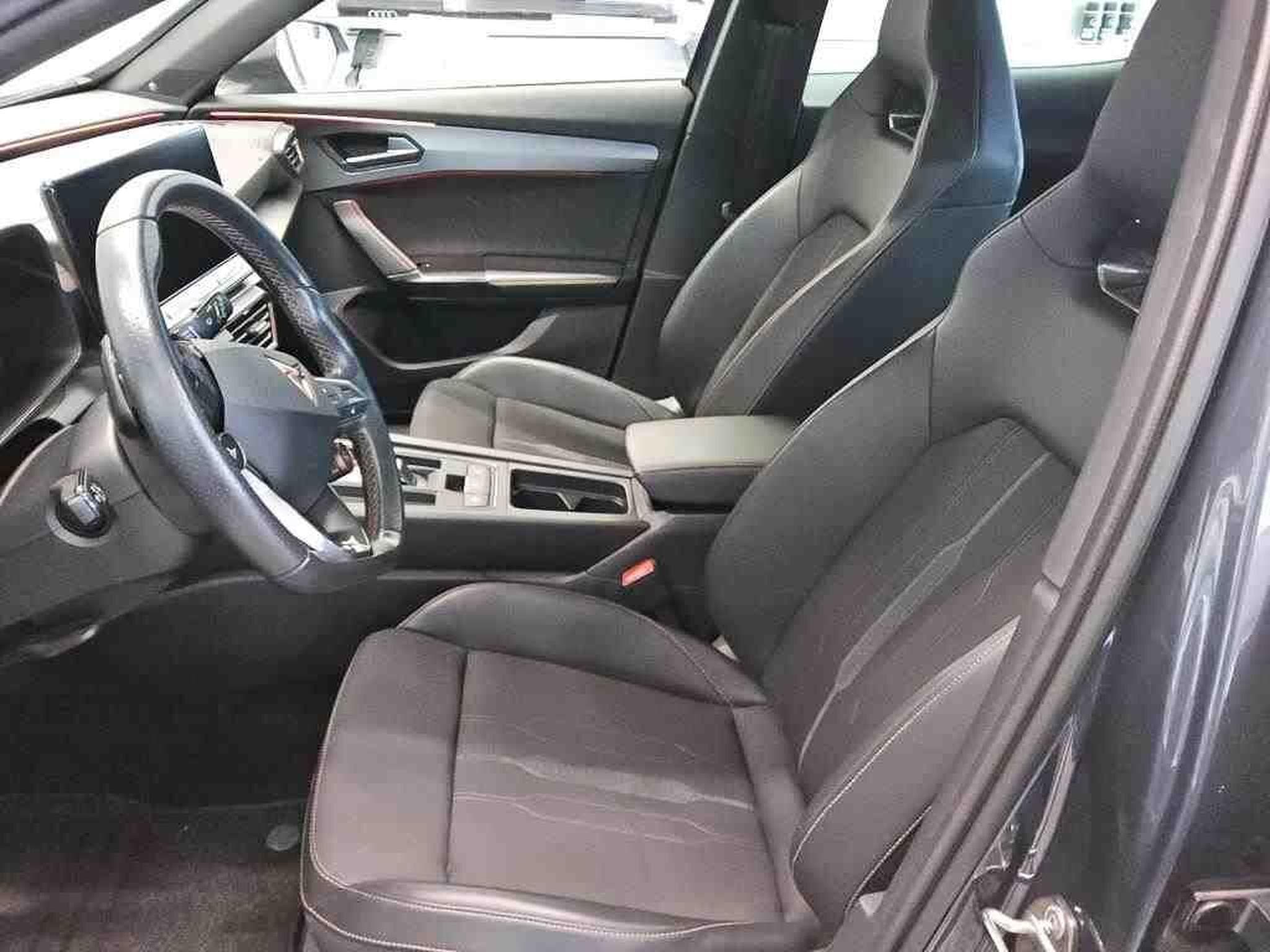 Cupra Formentor VZ 2.0 TSI 310 CH DSG7 (2022) - Foto 6