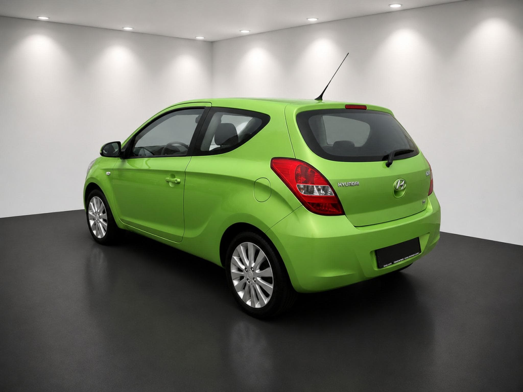 Hyundai i20 1.4i 100 Confort (2010) - Photo 4
