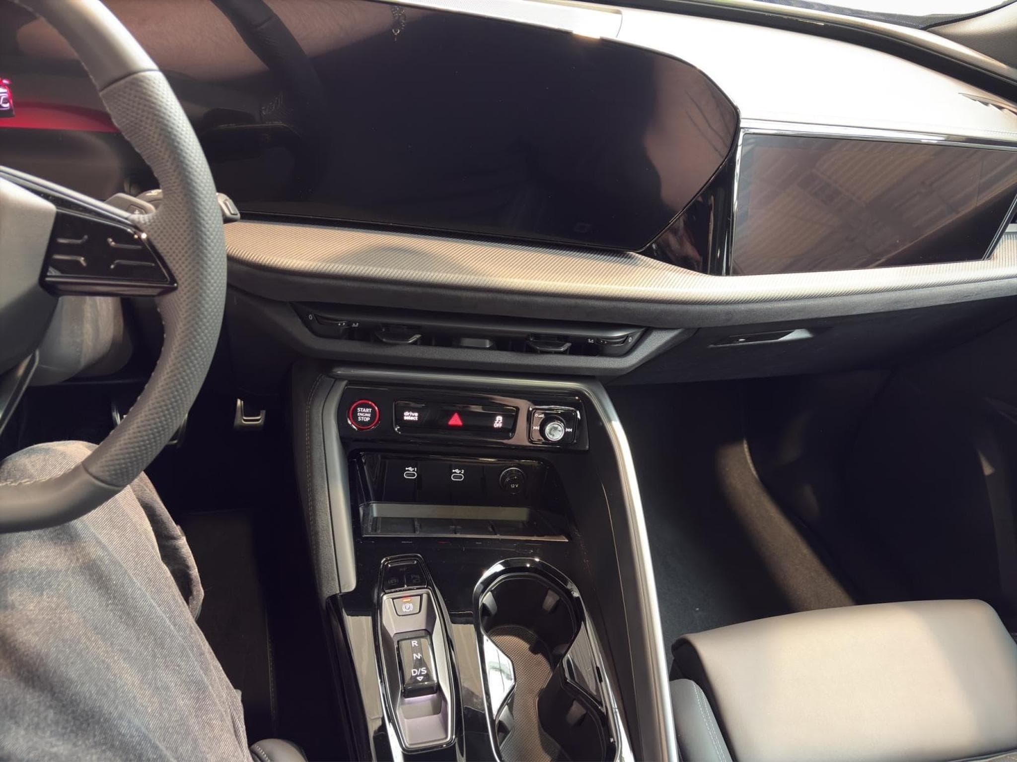 Audi SQ5 TFSI quattro S tronic (2026) - Photo 12