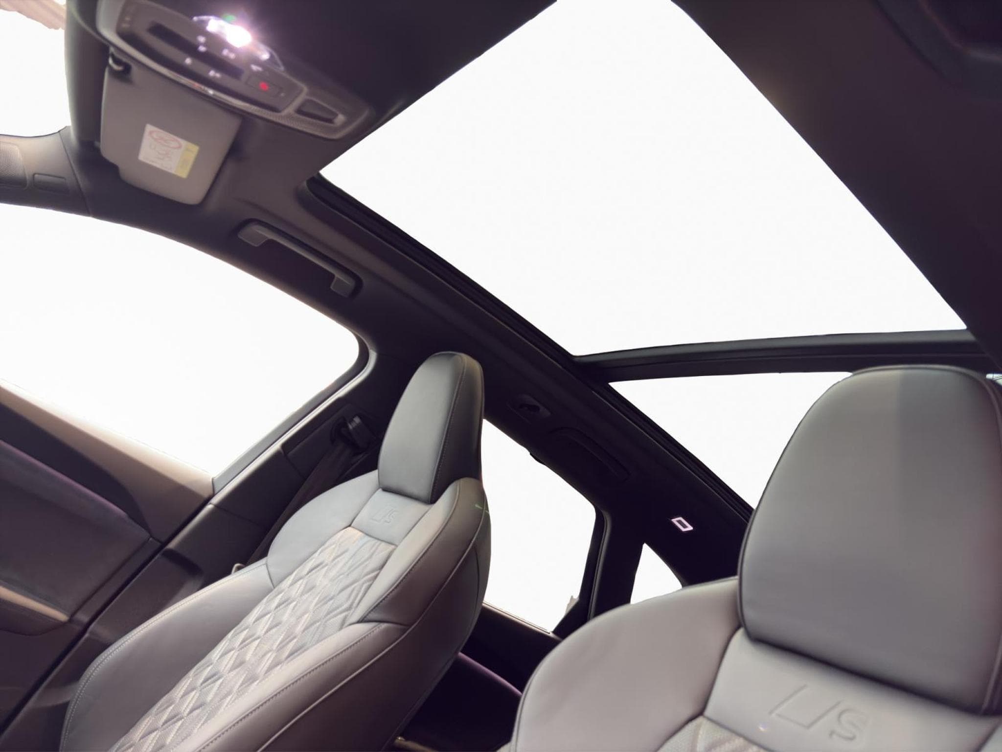 Audi SQ5 TFSI quattro S tronic (2026) - Photo 15