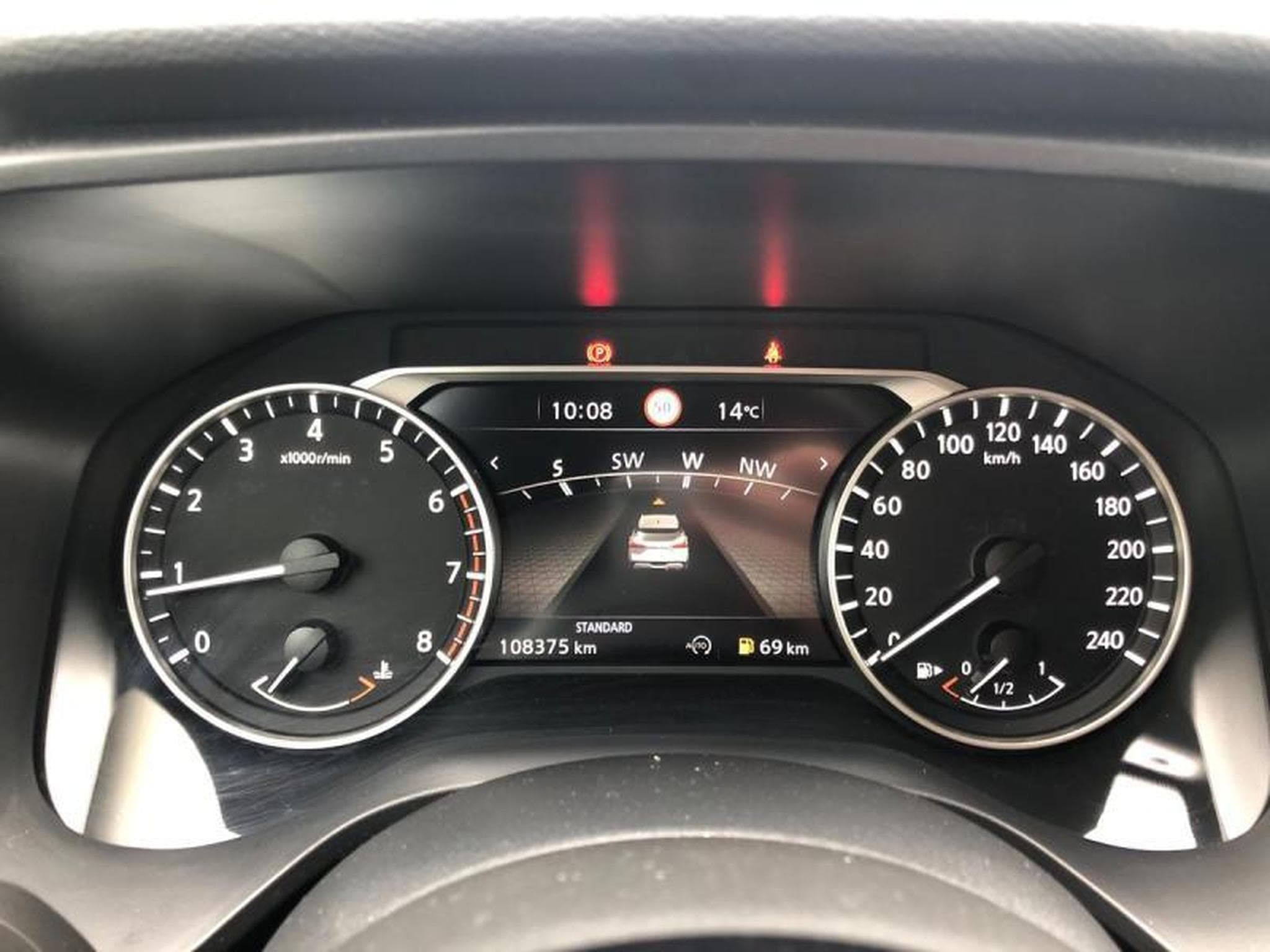 Nissan Qashqai N-Connecta (2021) - Photo 10