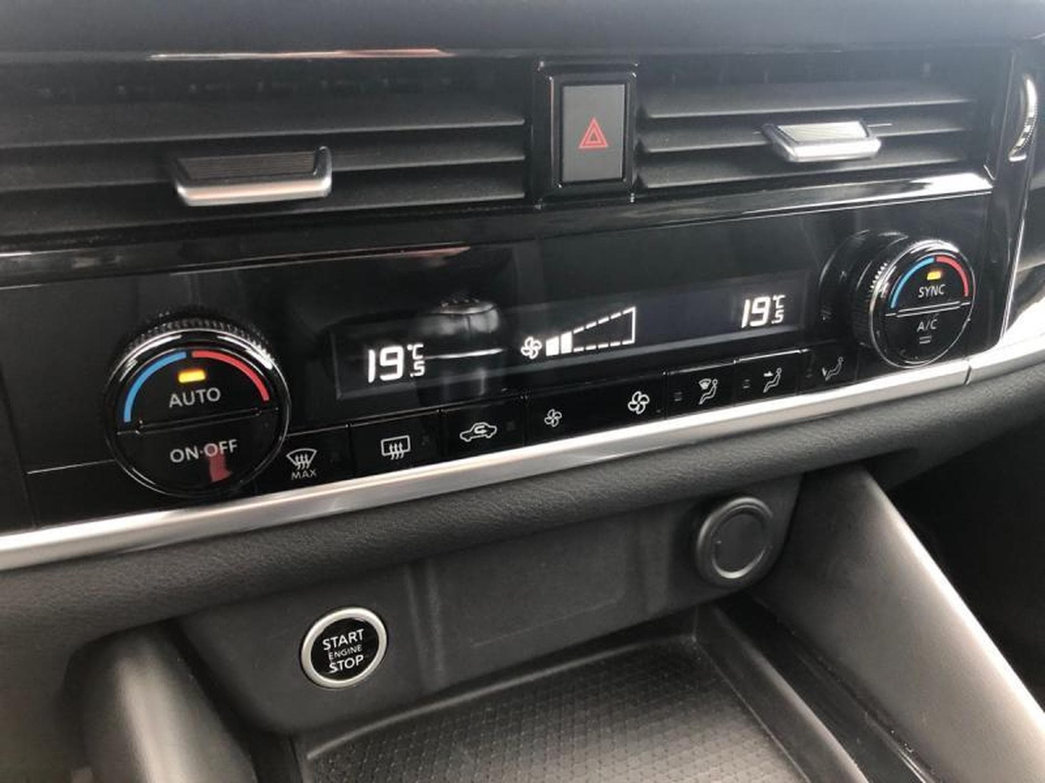 Nissan Qashqai N-Connecta (2021) - Photo 15
