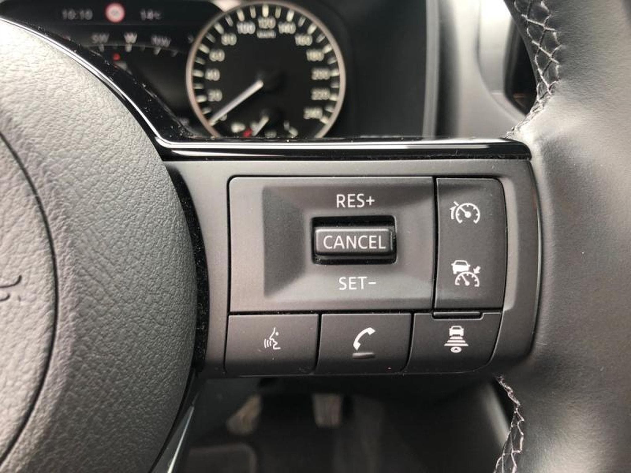Nissan Qashqai N-Connecta (2021) - Photo 17