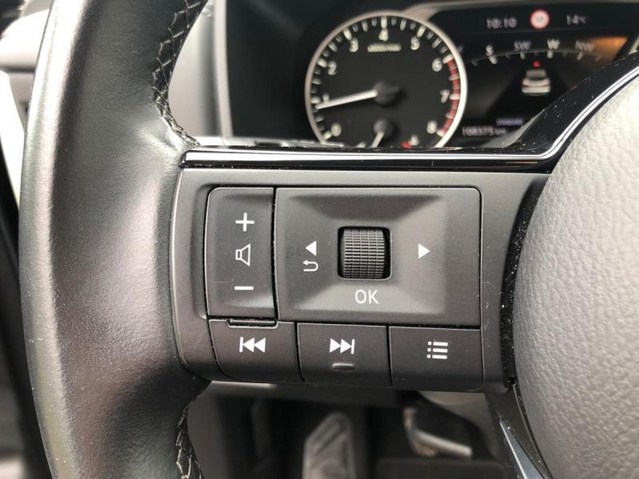 Nissan Qashqai N-Connecta (2021) - Photo 18