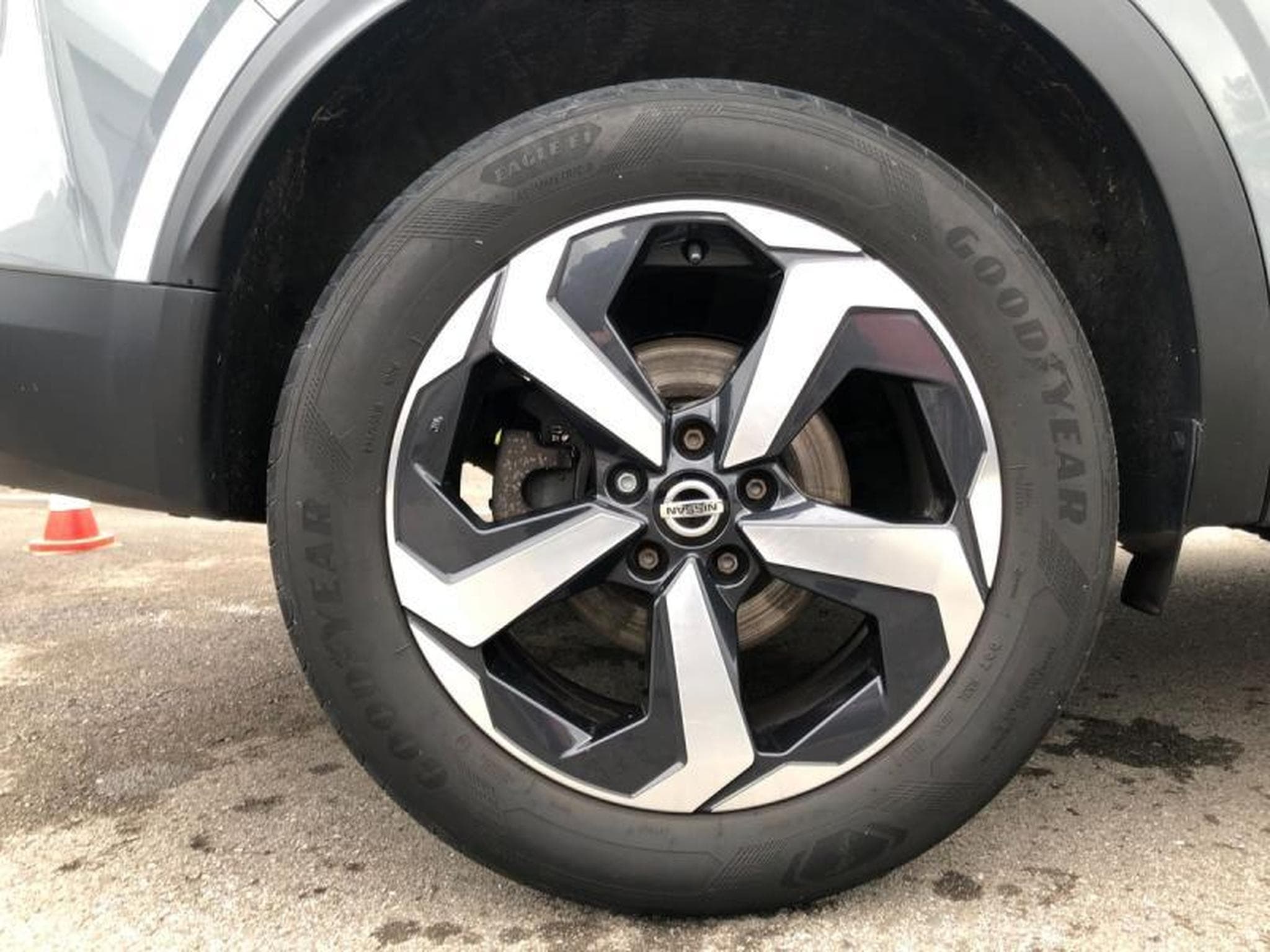 Nissan Qashqai N-Connecta (2021) - Photo 6