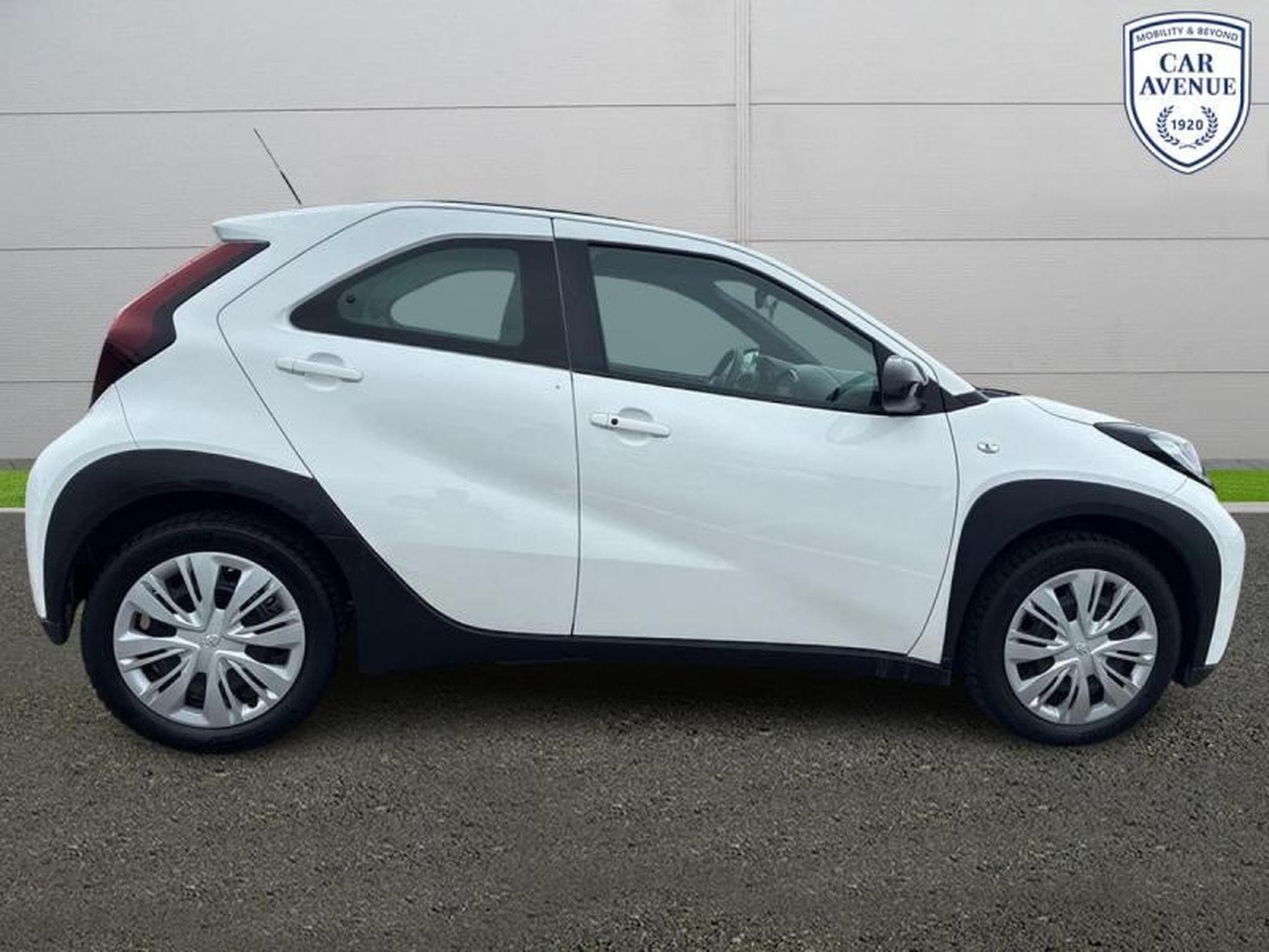 Toyota Aygo X Play (2023) - Photo 5