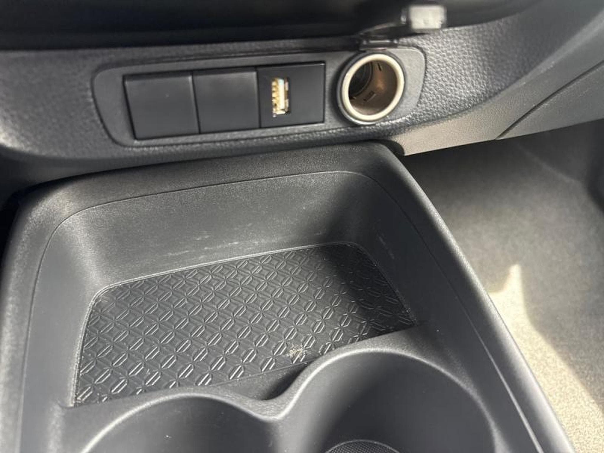 Toyota Aygo X (2022) - Photo 17