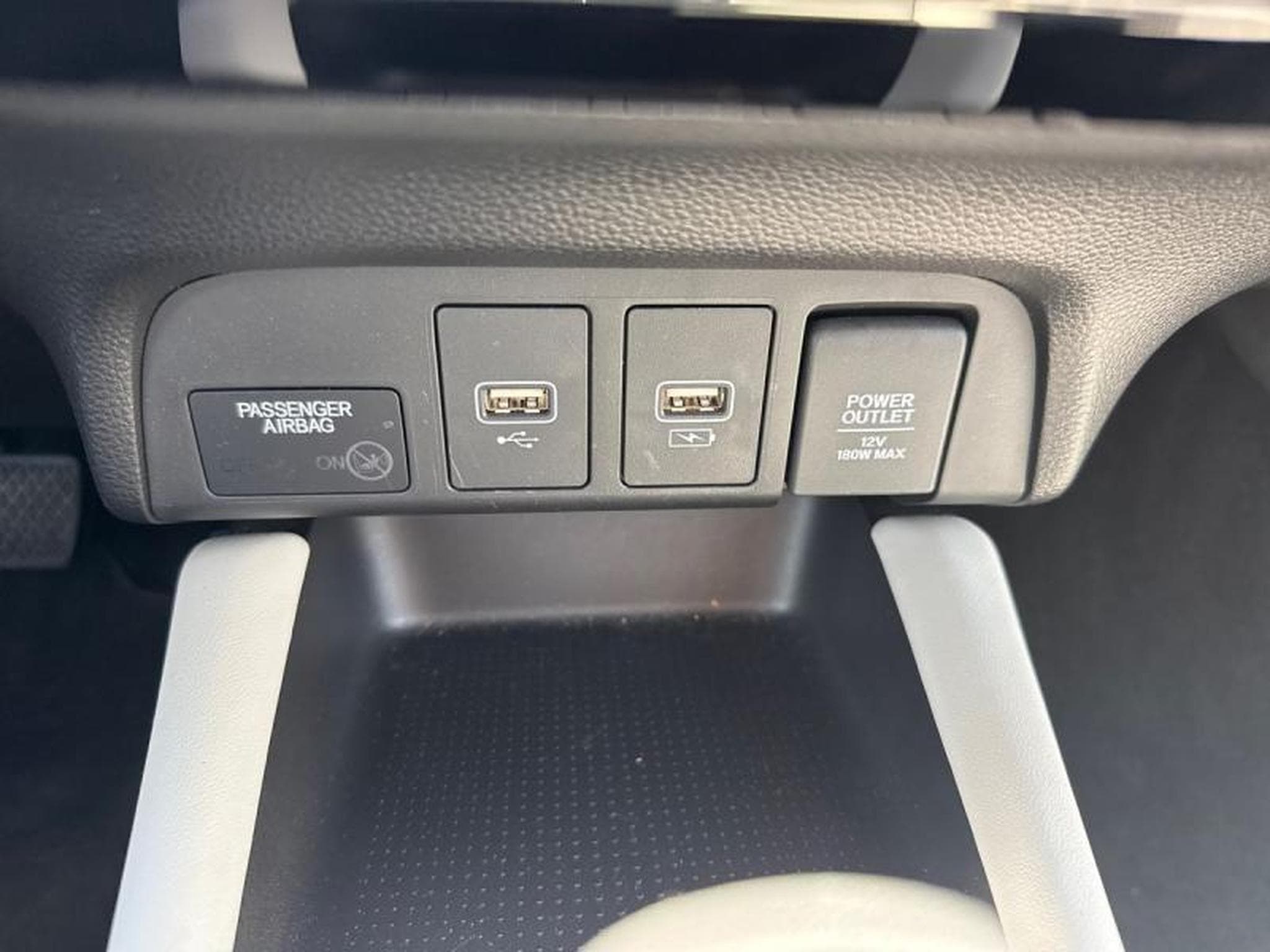 Honda Jazz Executive (2020) - Photo 23