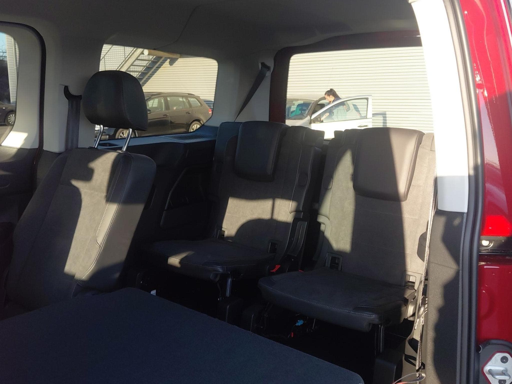 VW Caddy Life Maxi (2026) - Foto 14