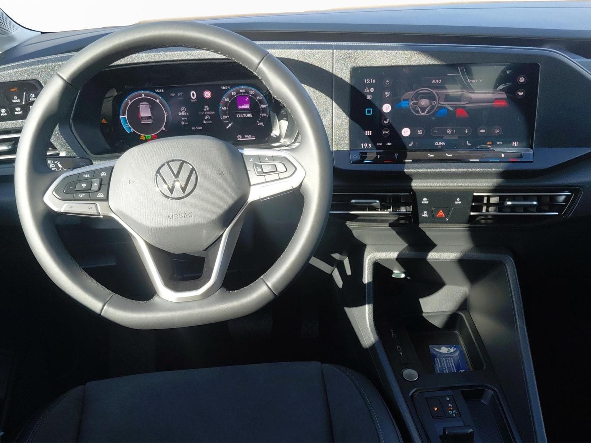 VW Caddy Life Maxi (2026) - Foto 21