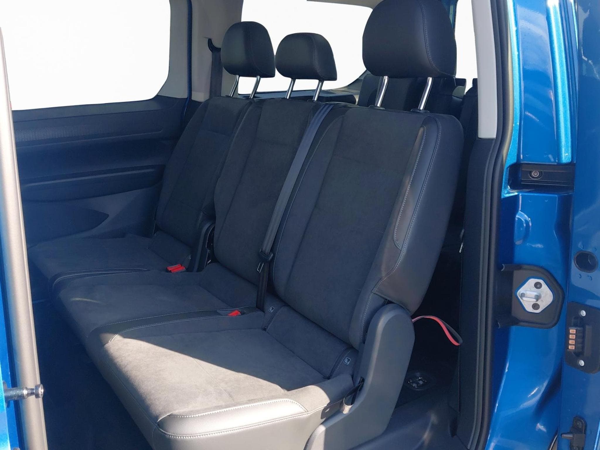 VW Caddy Life Maxi (2026) - Foto 29