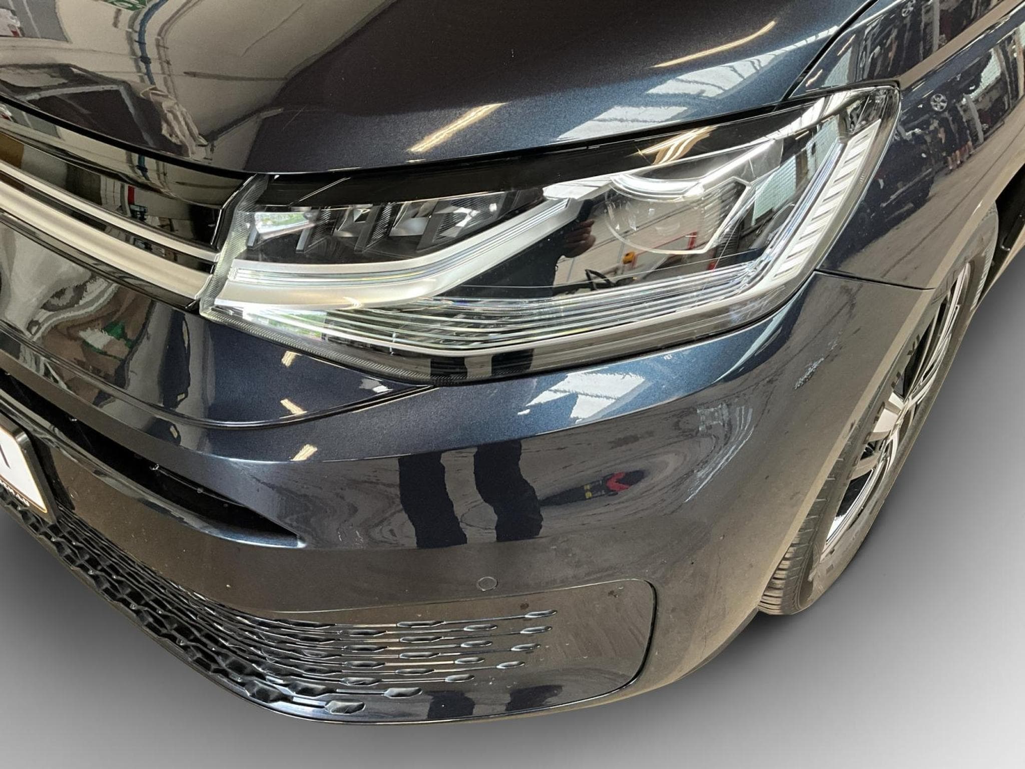 VW Caddy Life+DSG+Dark-Label+P.Cool&Sound+Navi+P.Ass-Plus+AHK (2024) - Foto 17
