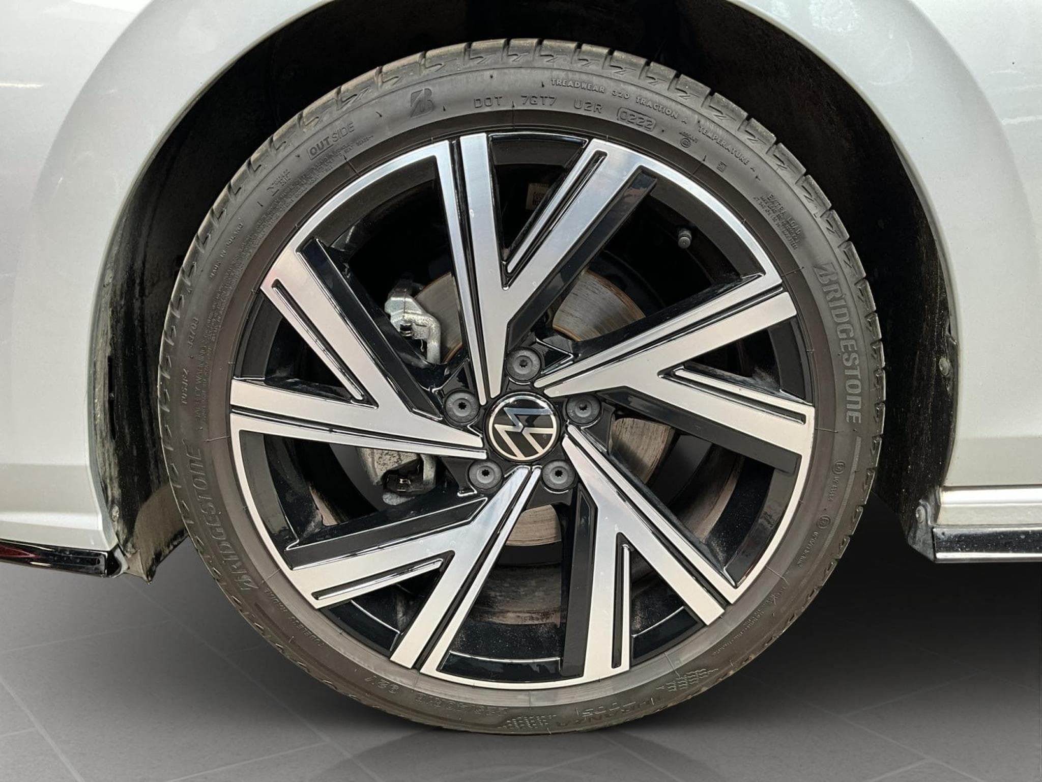 VW Golf R-Line+DSG+Pano+Matrix-LED+Head.Up (2022) - Foto 8