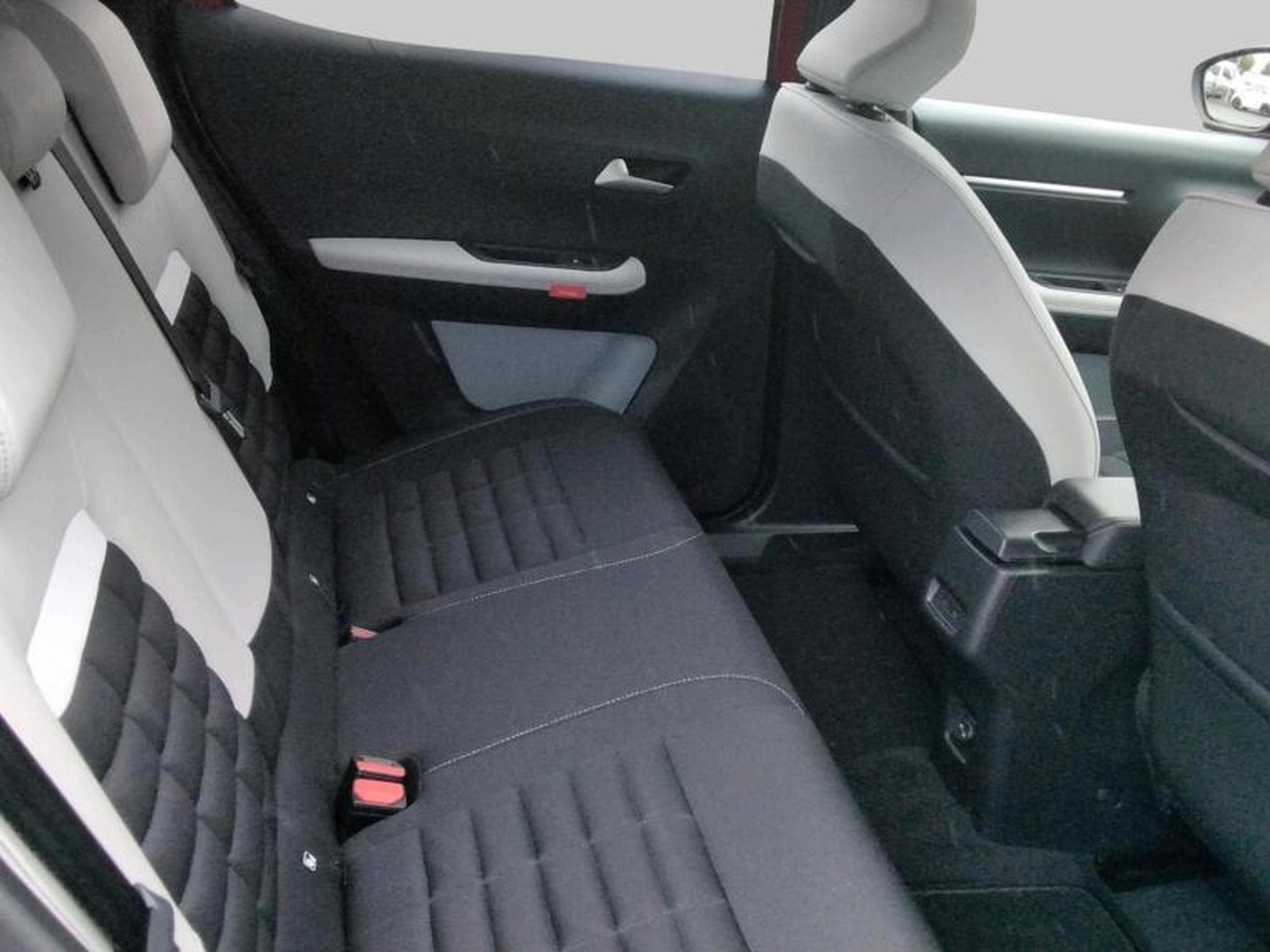 Citroën C3 Aircross & ë- Max (2025) - Photo 17