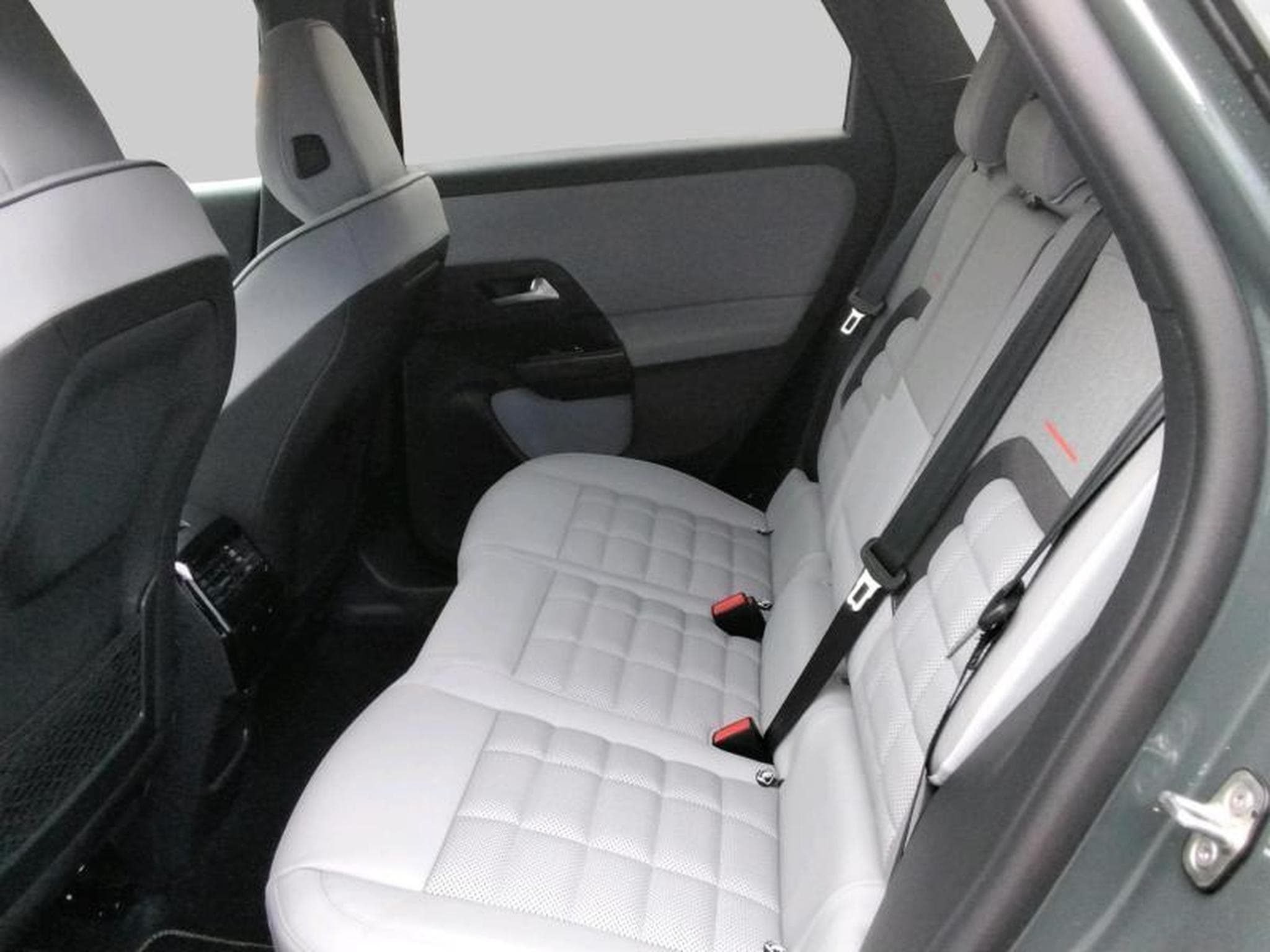 Citroën C5 Aircross MAX (2026) - Photo 12