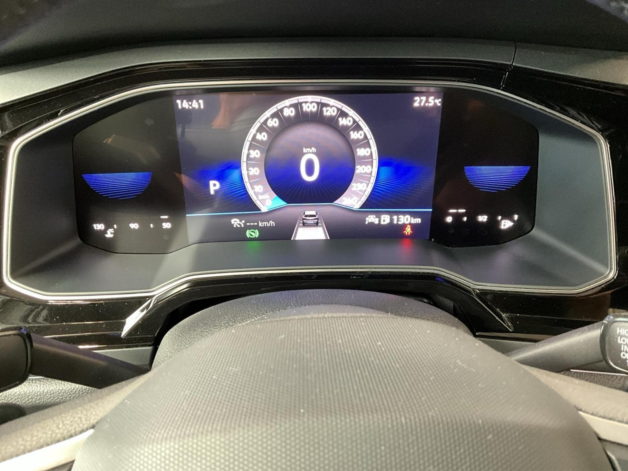 VW Taigo R-Line+DSG+Black-Style+Keyless+AHK (2023) - Foto 11