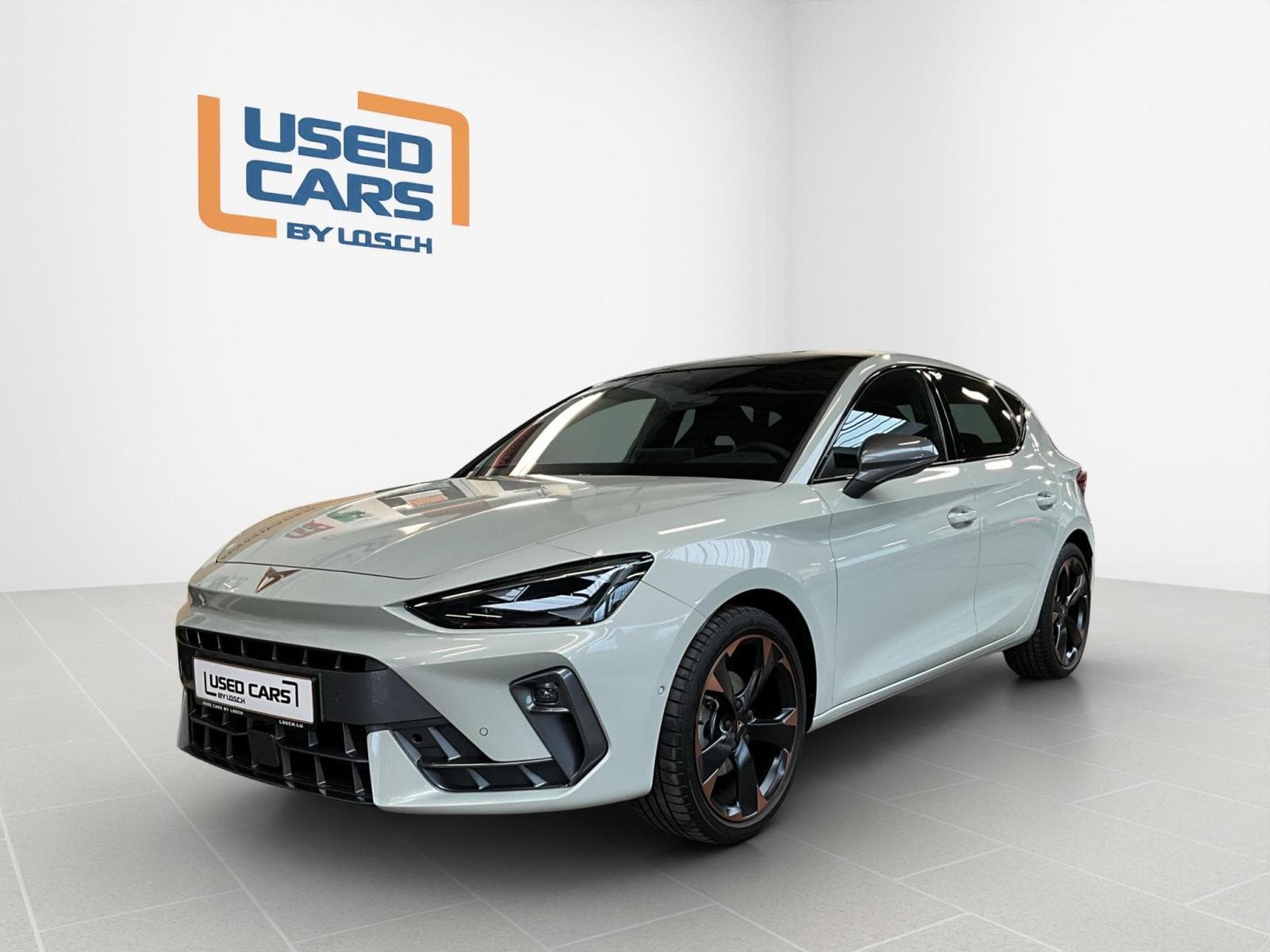 Cupra Leon DSG+Dinamica+Pure-Perf.+Skyline+Int.-Drive (2025) - Photo 1