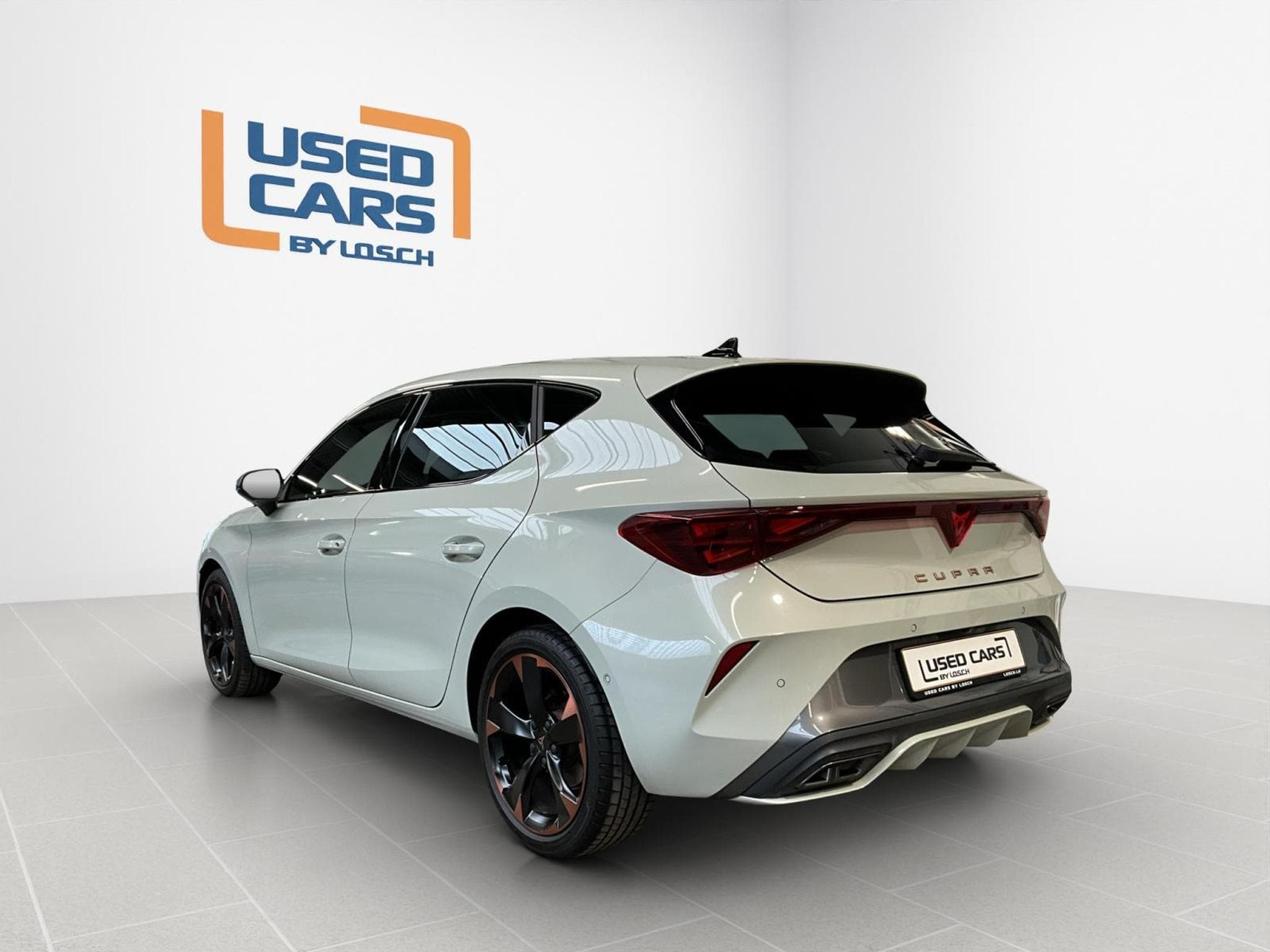 Cupra Leon DSG+Dinamica+Pure-Perf.+Skyline+Int.-Drive (2025) - Photo 6